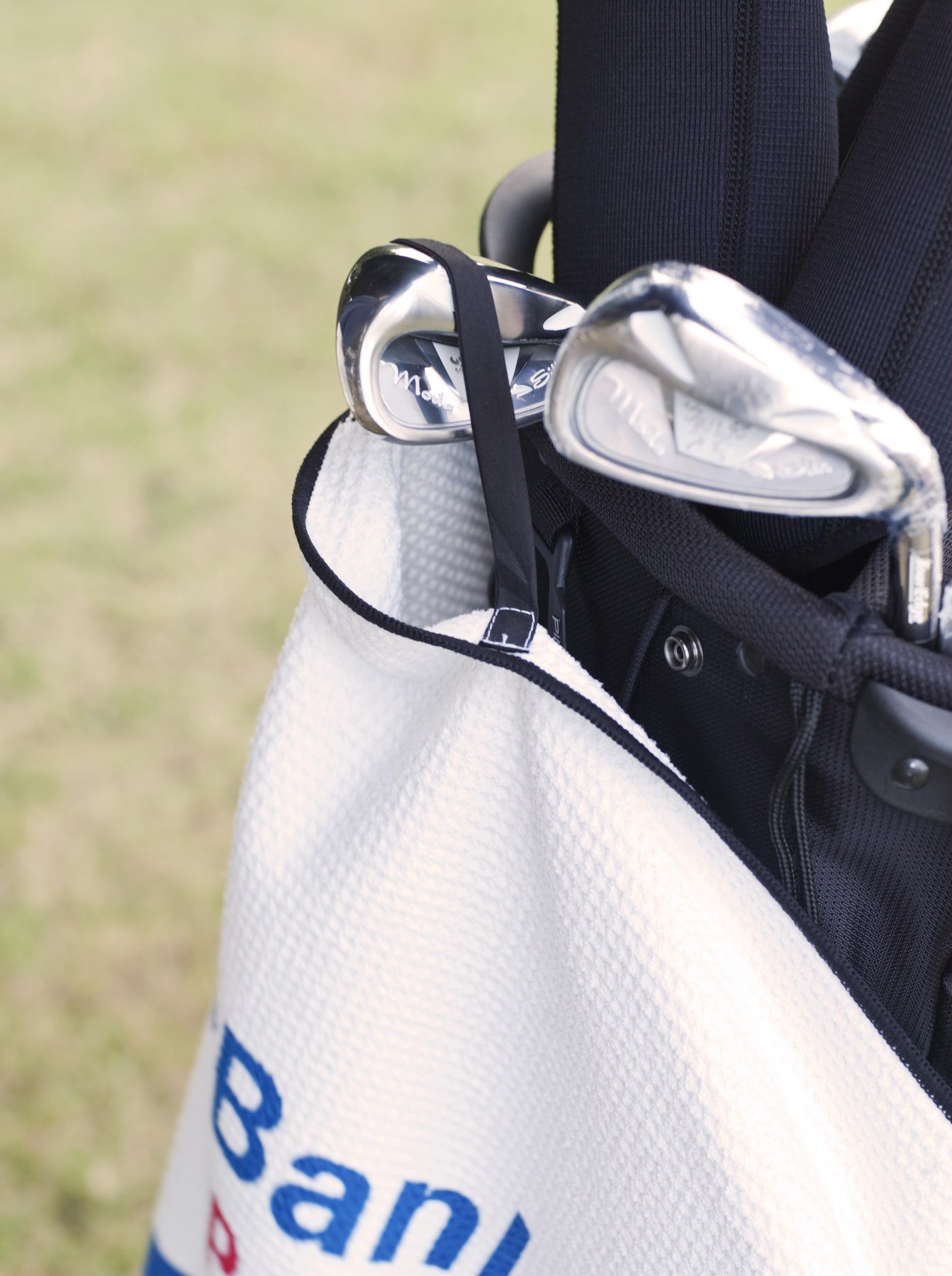 Picture of Links Caddy Towel™