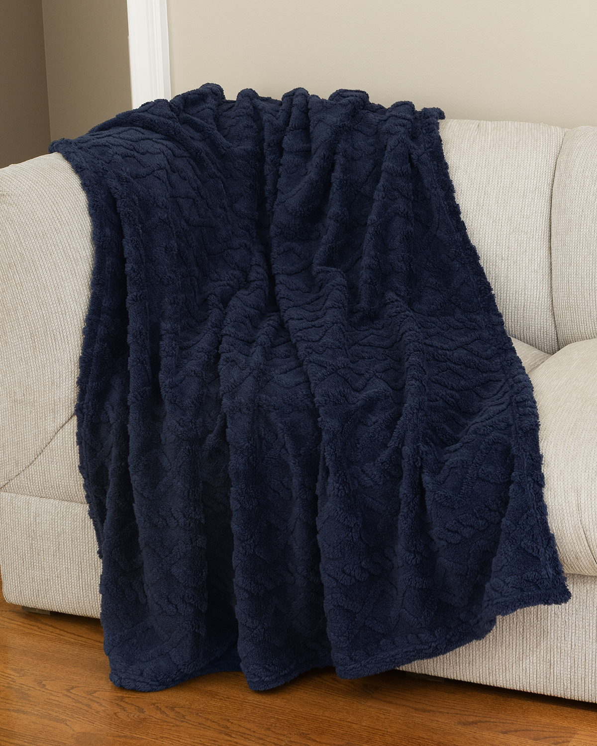 Picture of Powder Recycled Sherpa Blanket.