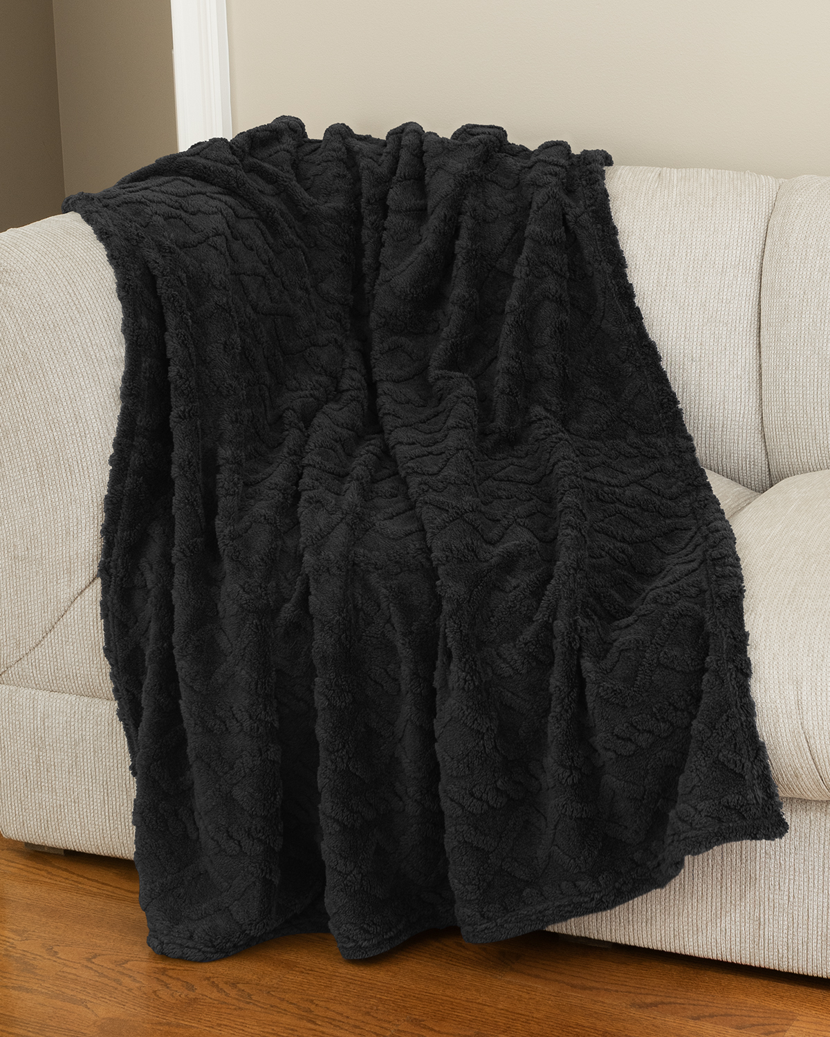 Picture of Powder Recycled Sherpa Blanket.