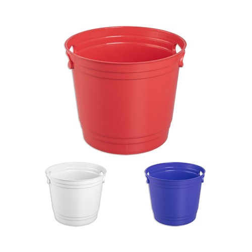 Picture of 7.5 Quart Stackable Plastic Bucket