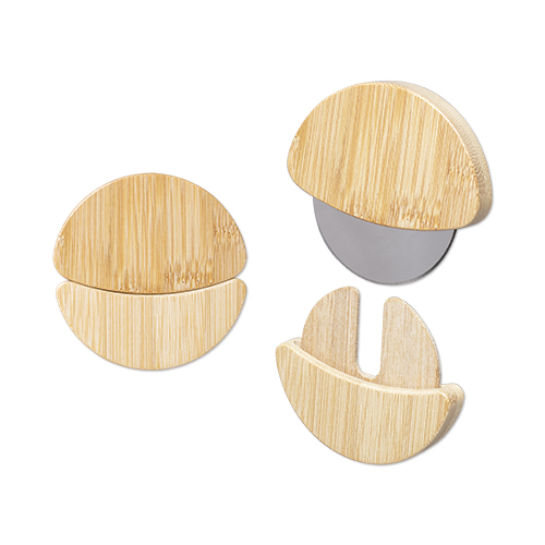 Picture of Bamboo Pizza Cutter w/Stainless Steel Blade
