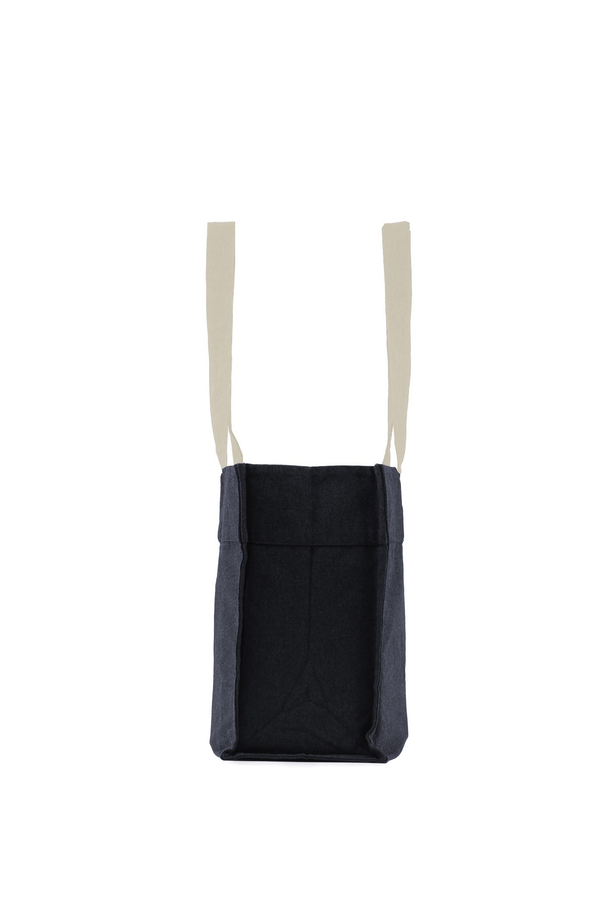 Picture of Trace & Carry Large Tote