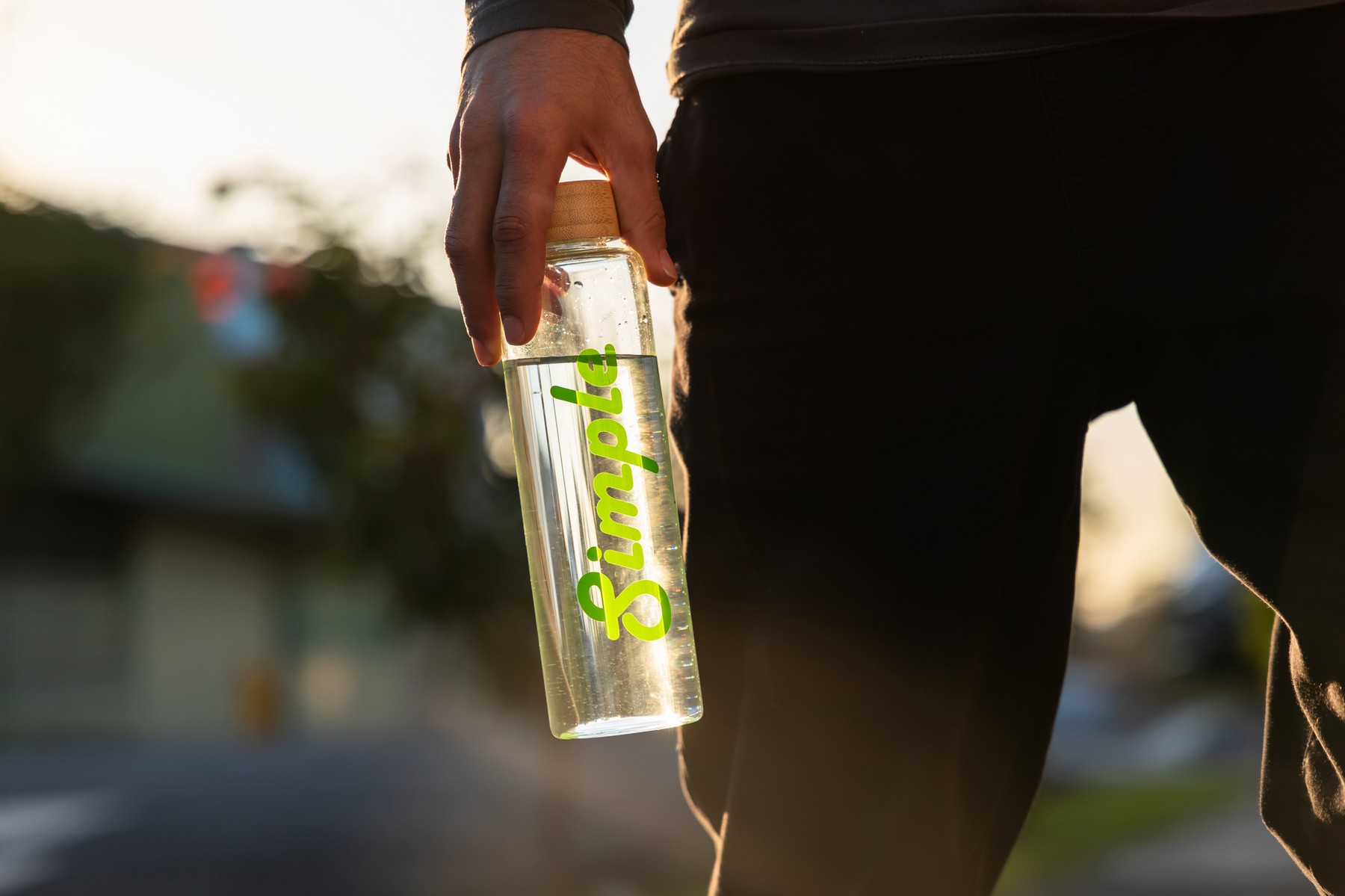 Picture of 18.6 oz Simple Bottle