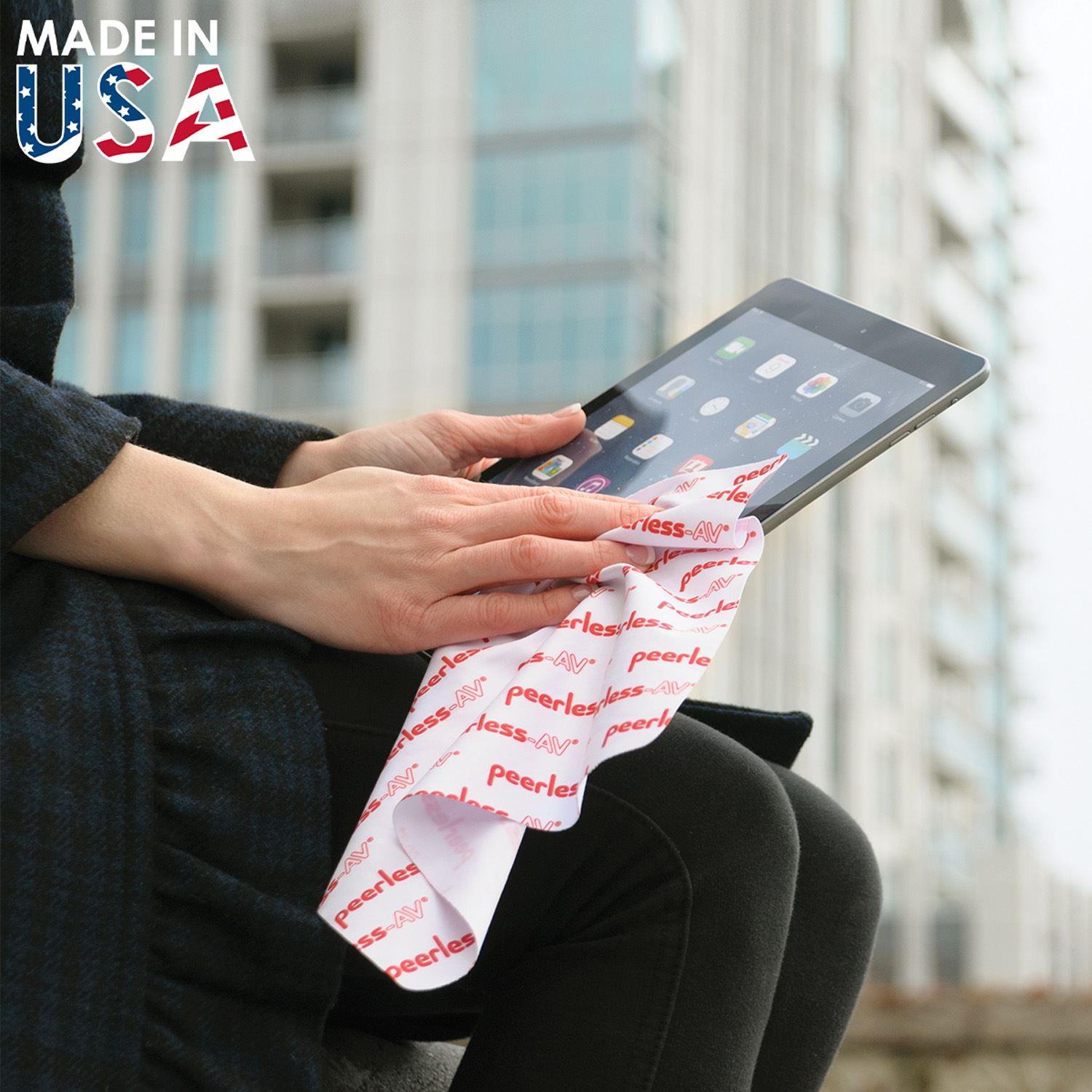Picture of Toddy® Gear 8" x 8" Smart Cloth Thin - Microfiber Cleaning Cloth for Mobile Devices and Eyewear