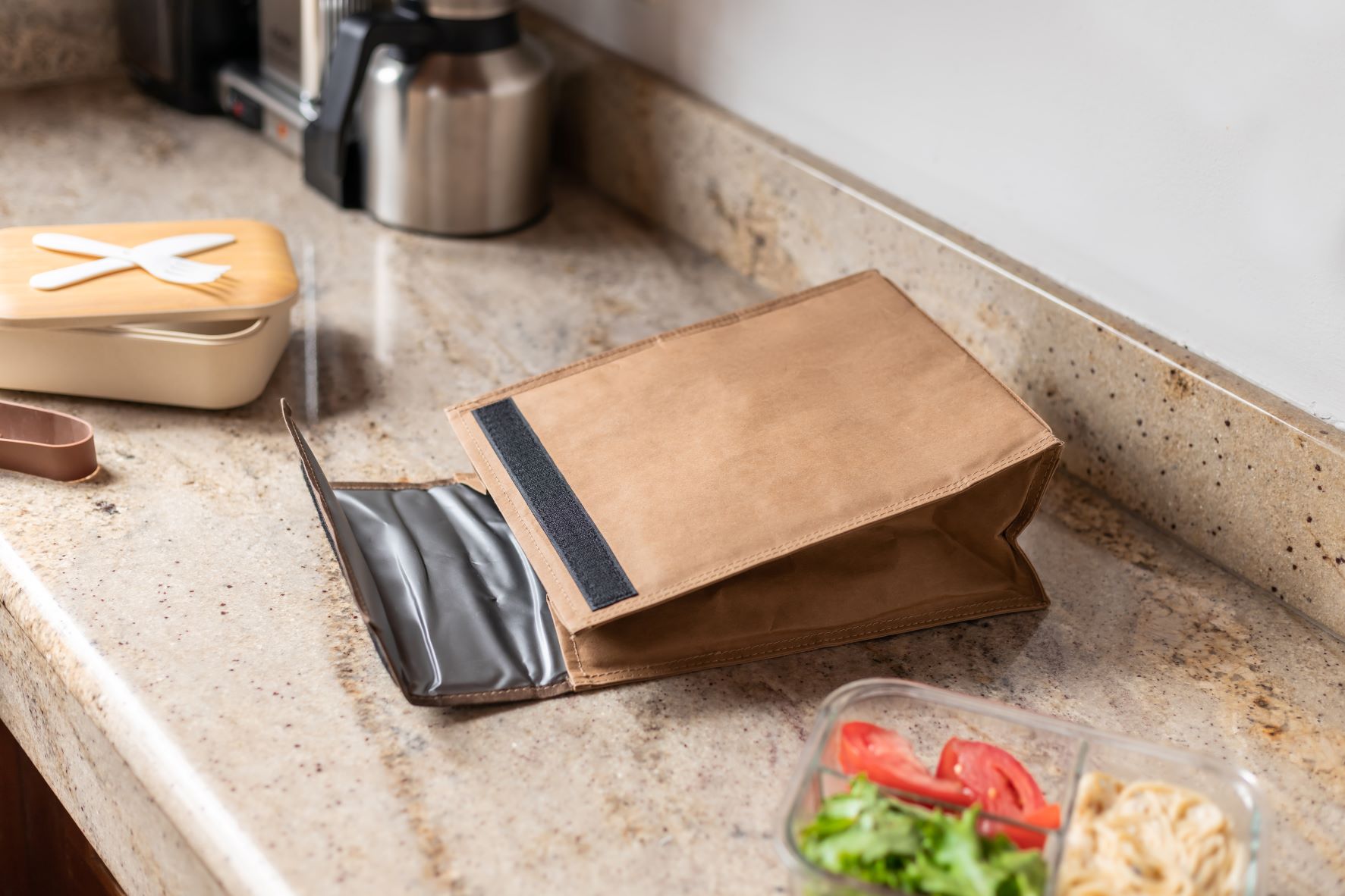 Picture of WashaPaper Lunch Bag