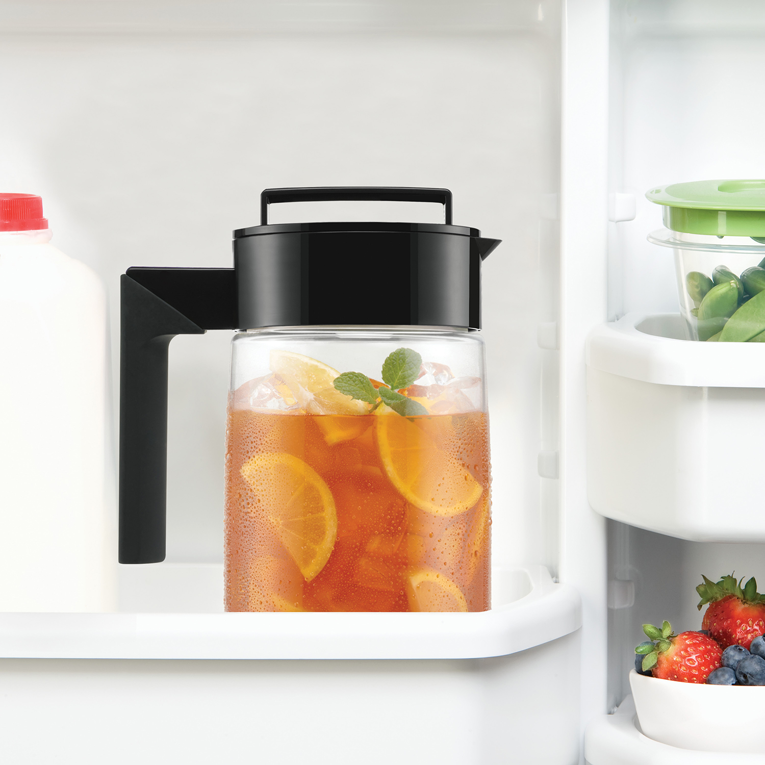 Picture of Takeya® 1 Quart Airtight Pitcher