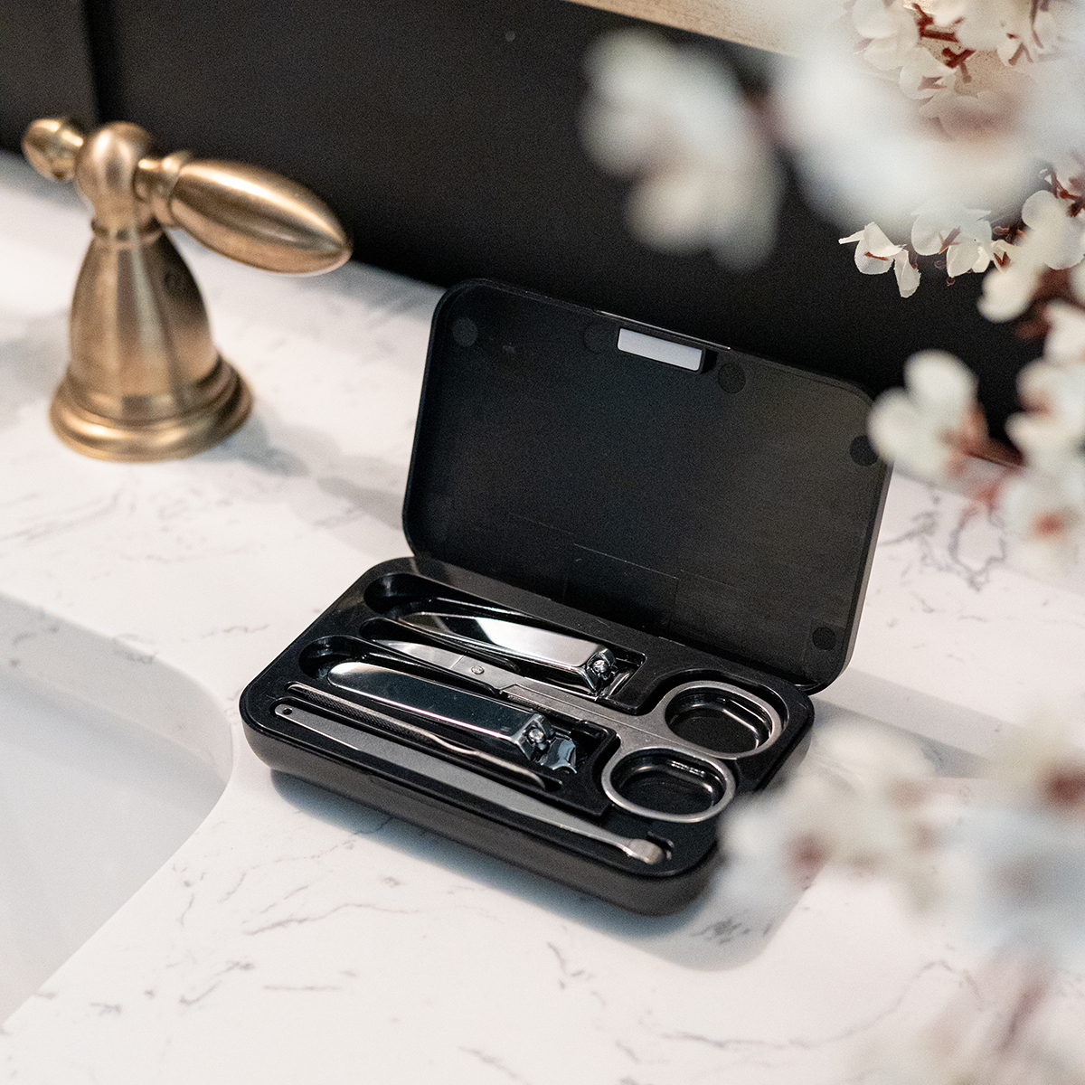 Picture of 5 Piece Manicure Set