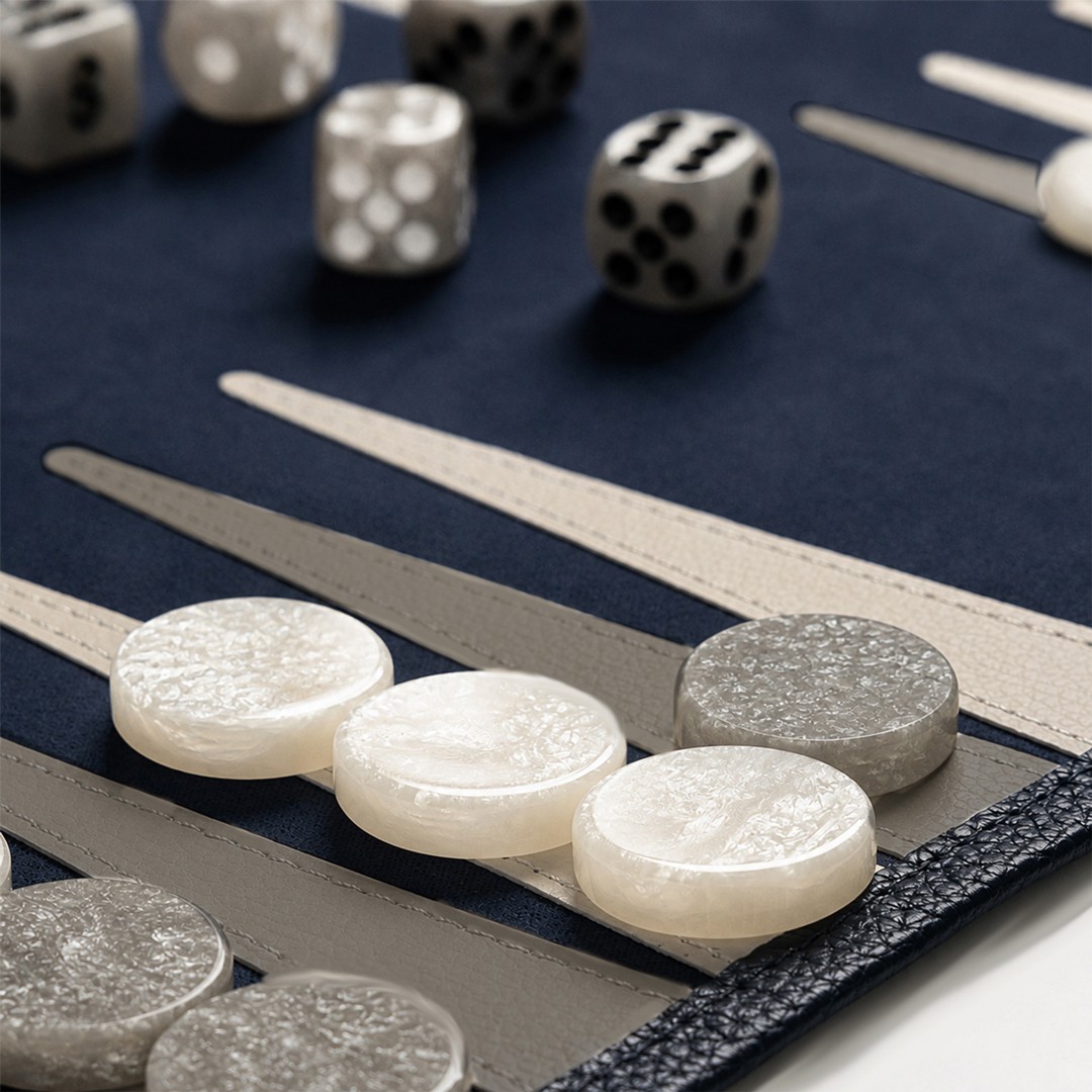 Picture of Heritage Roll-Up Backgammon Set