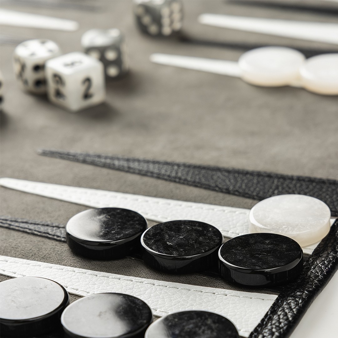 Picture of Heritage Roll-Up Backgammon Set
