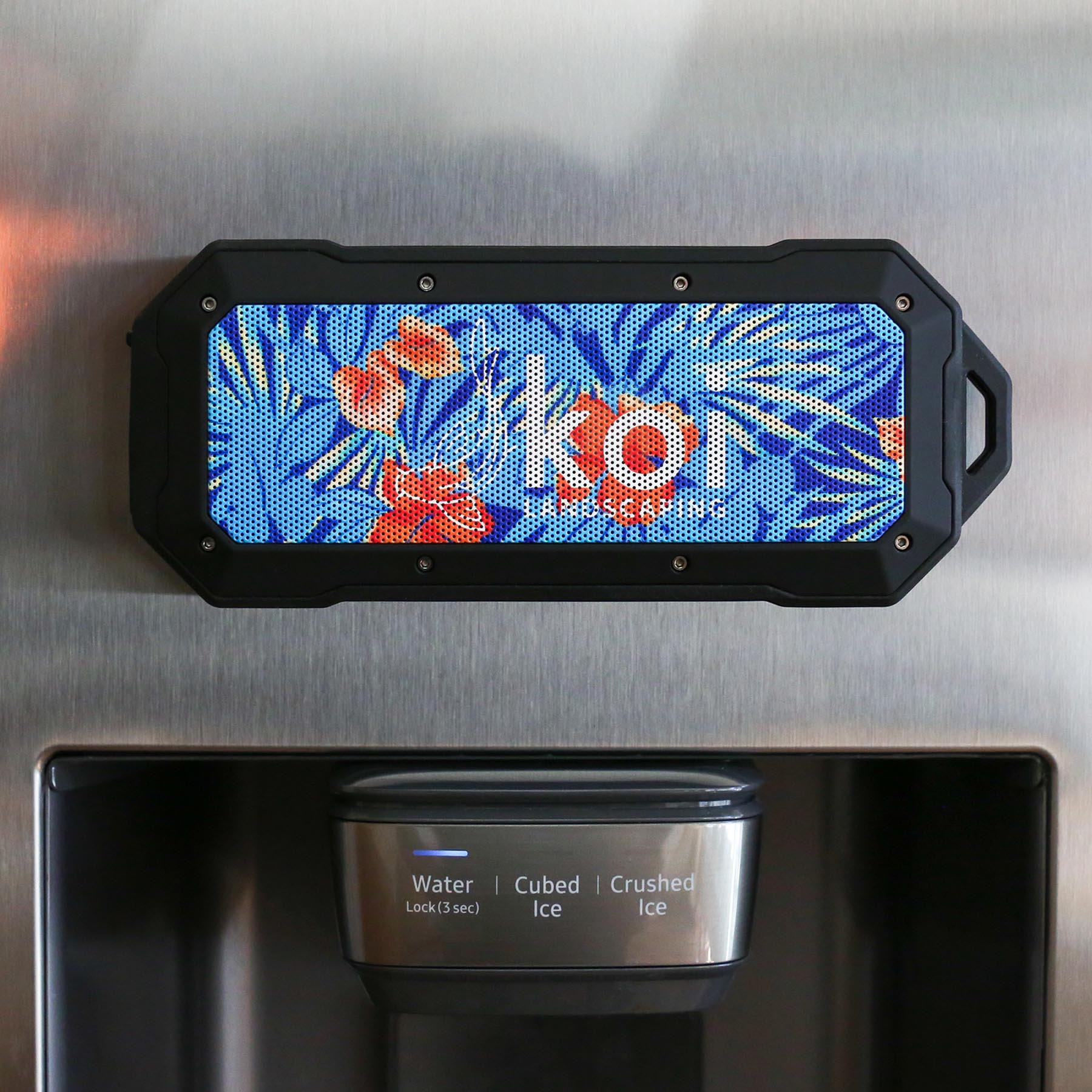 Picture of HangTune Magnetic Wireless Speaker