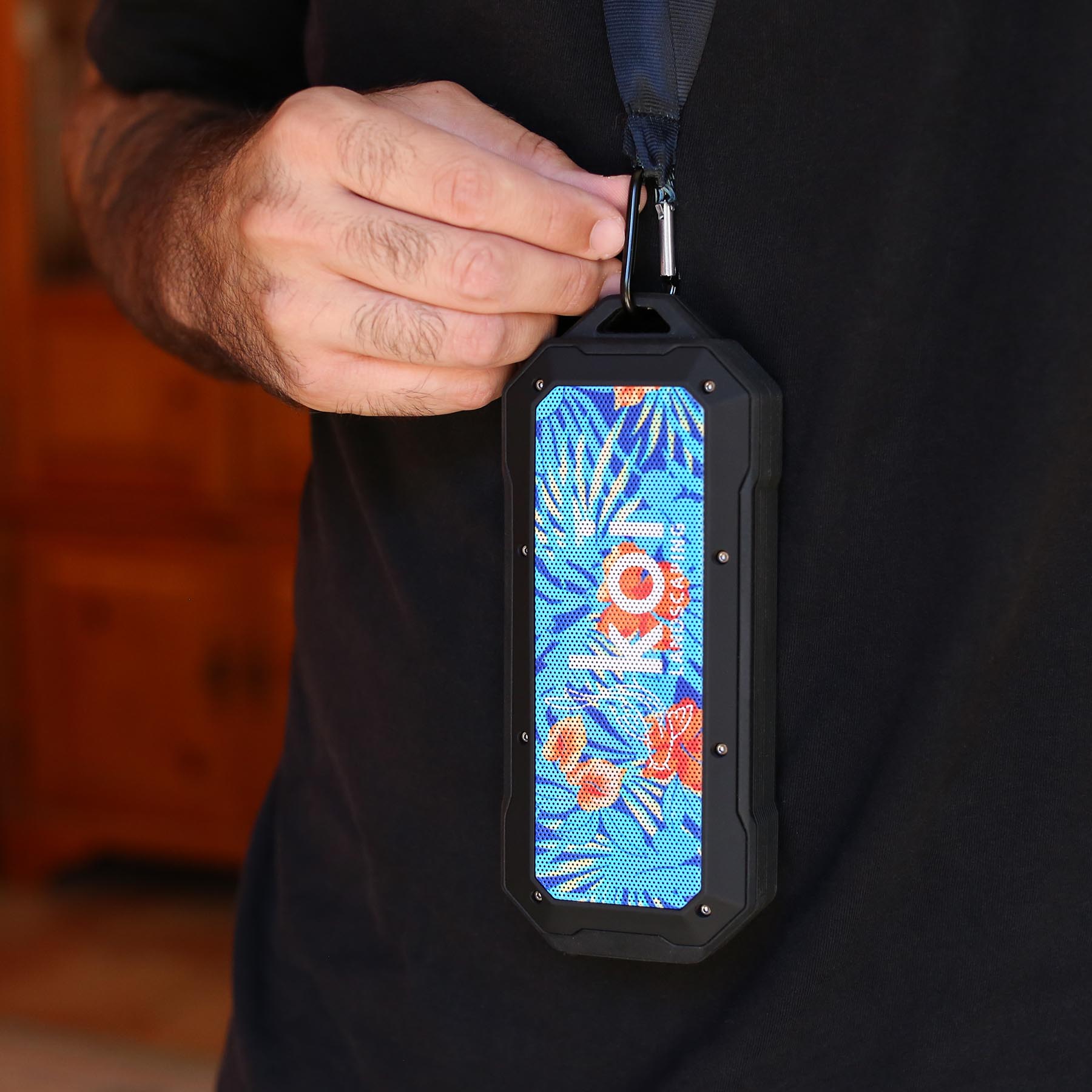 Picture of HangTune Magnetic Wireless Speaker
