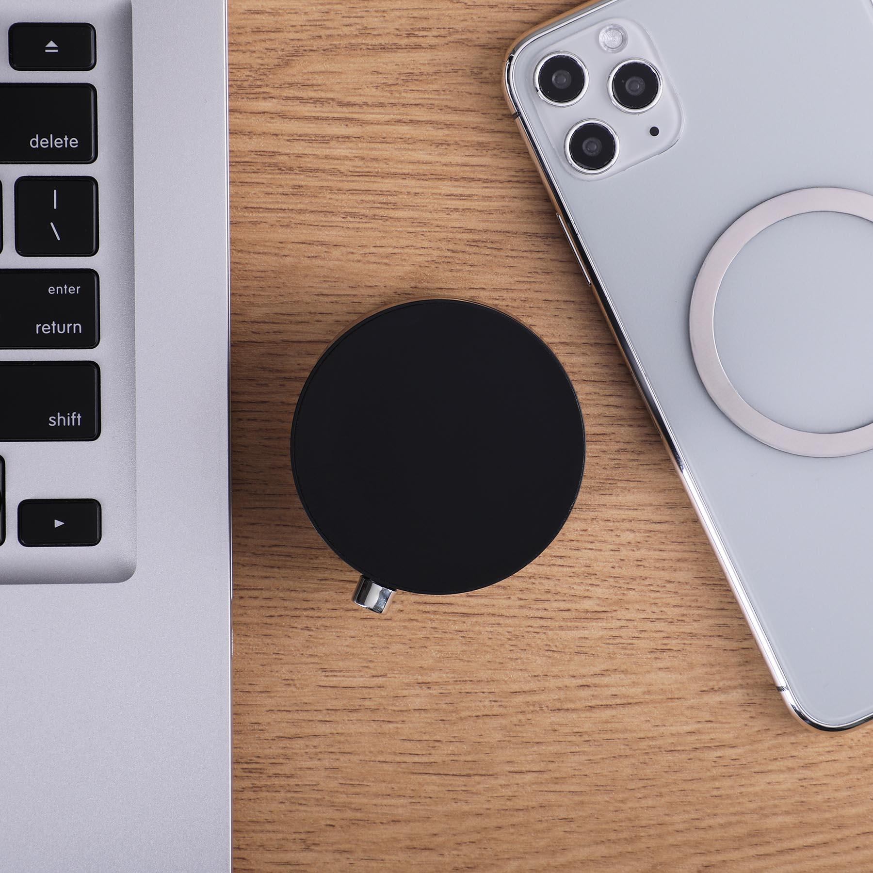 Picture of Lunogrip Magnetic Phone Holder