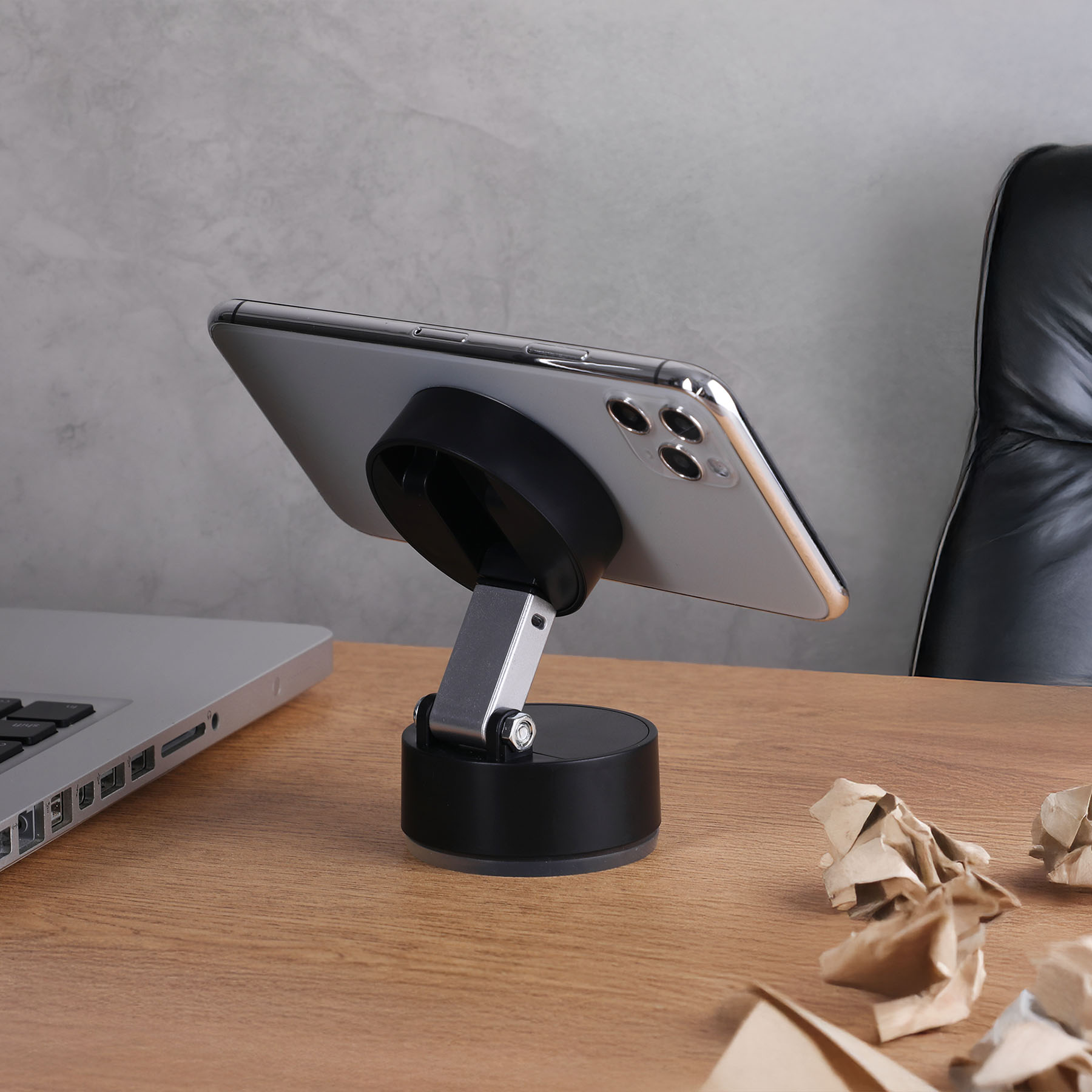 Picture of Lunogrip Magnetic Phone Holder