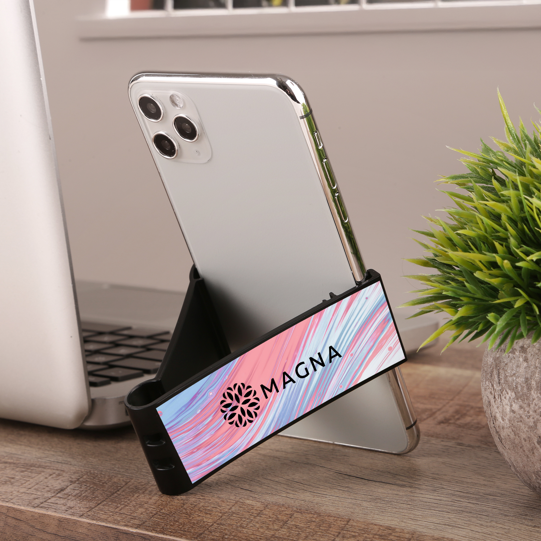 Picture of Klamp Cell Phone Stand