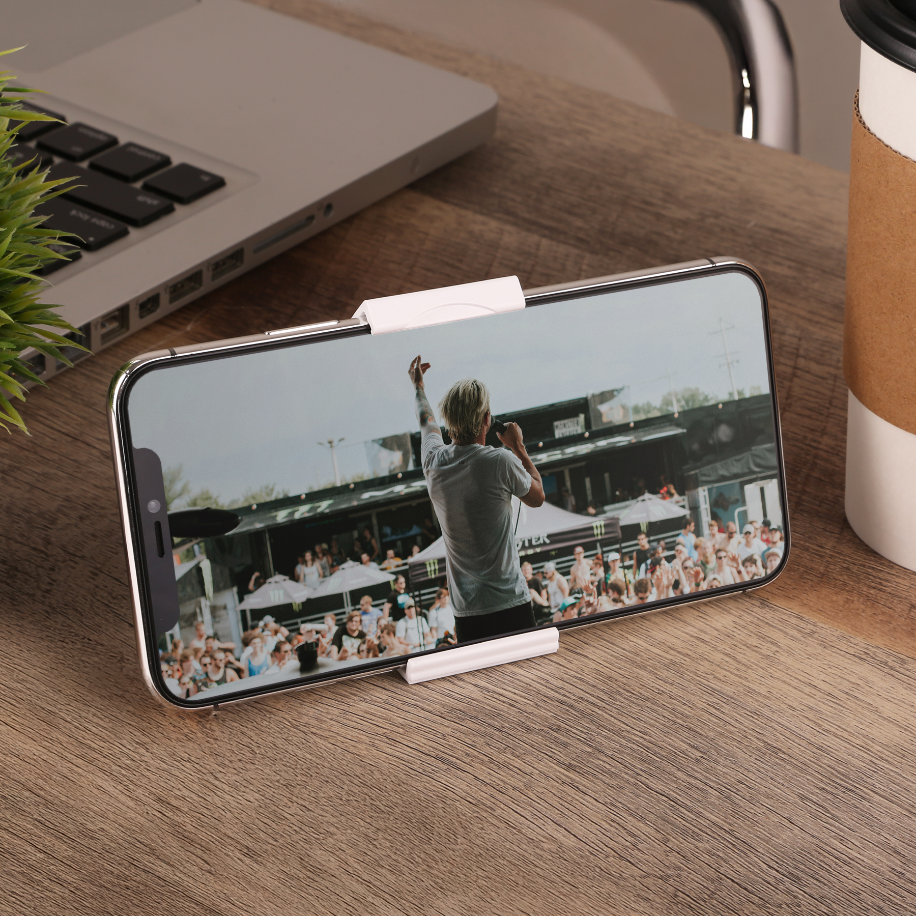 Picture of Klamp Cell Phone Stand