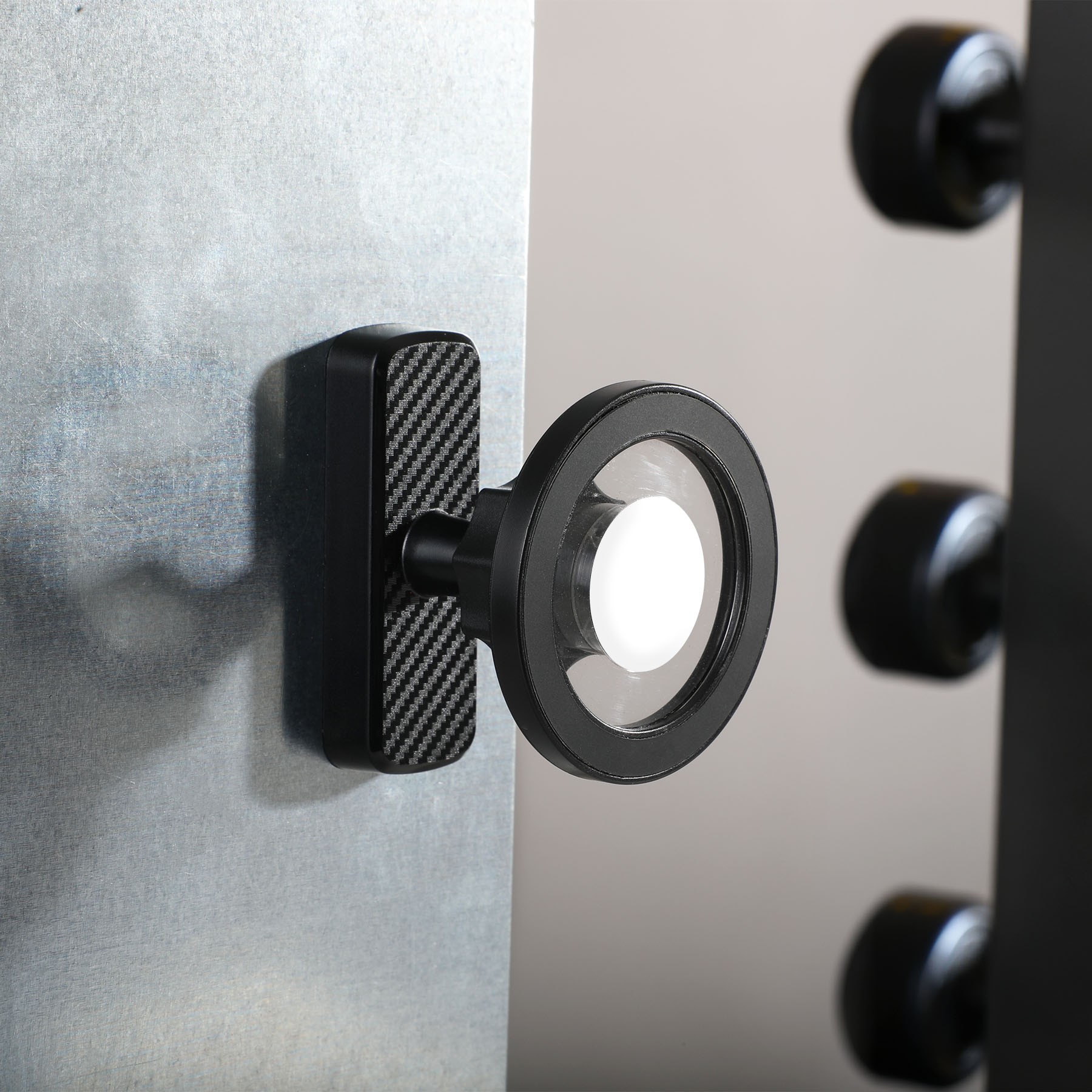 Picture of MagGrab Magnetic Phone Mount