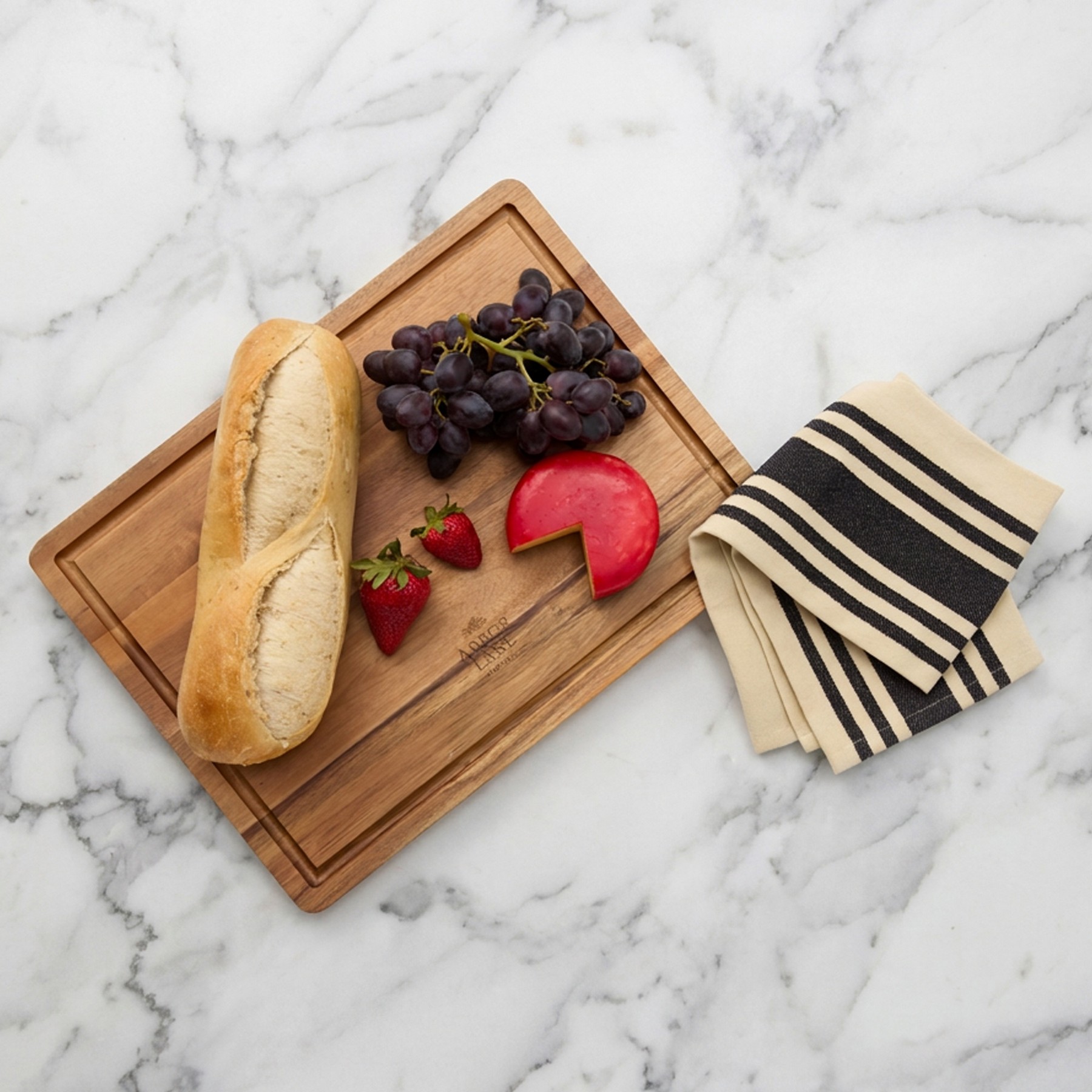 Picture of La Cuisine Cutting and Serving Board - Wood