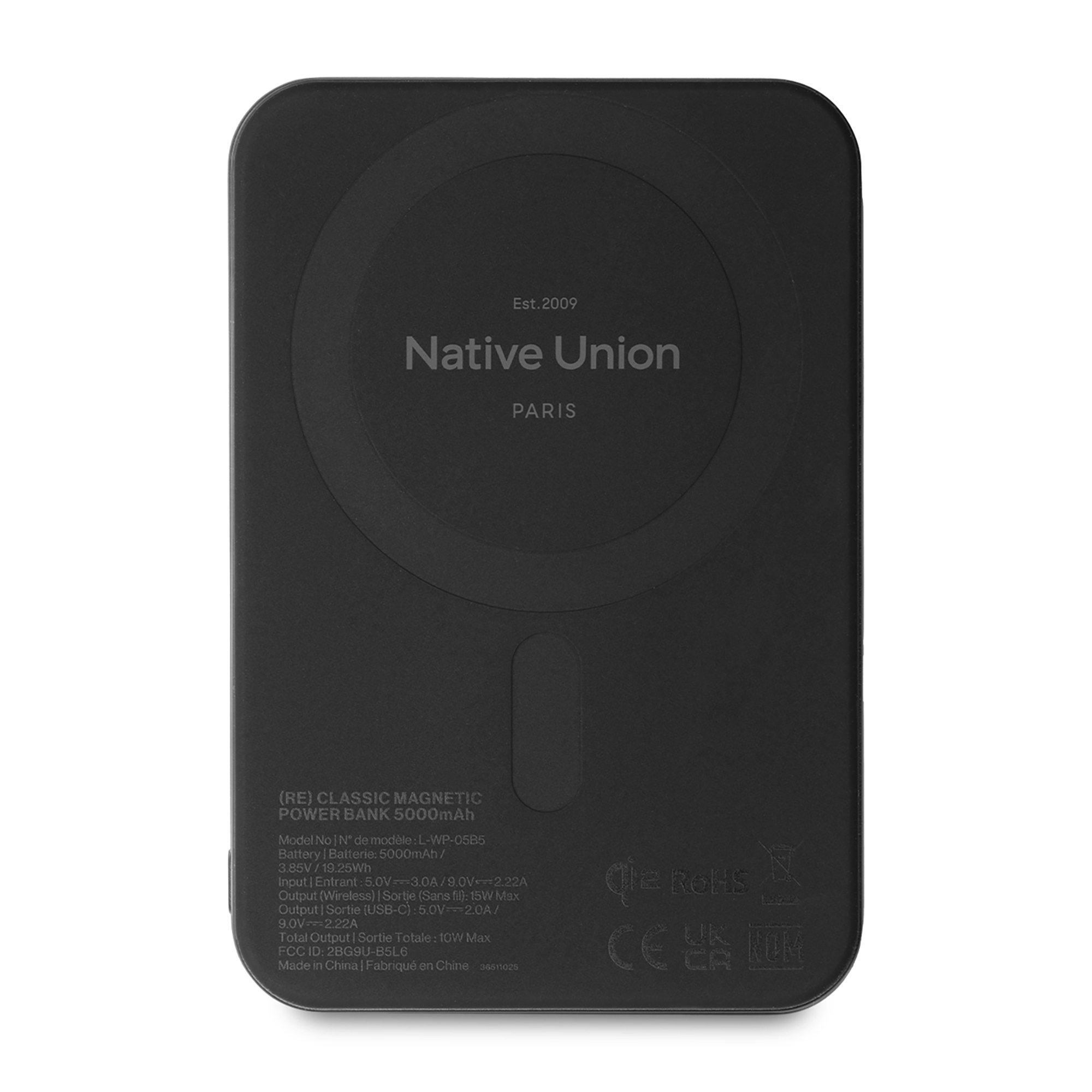 Picture of Native Union (RE)Classic Magnetic Power Bank 5000mAh - Black