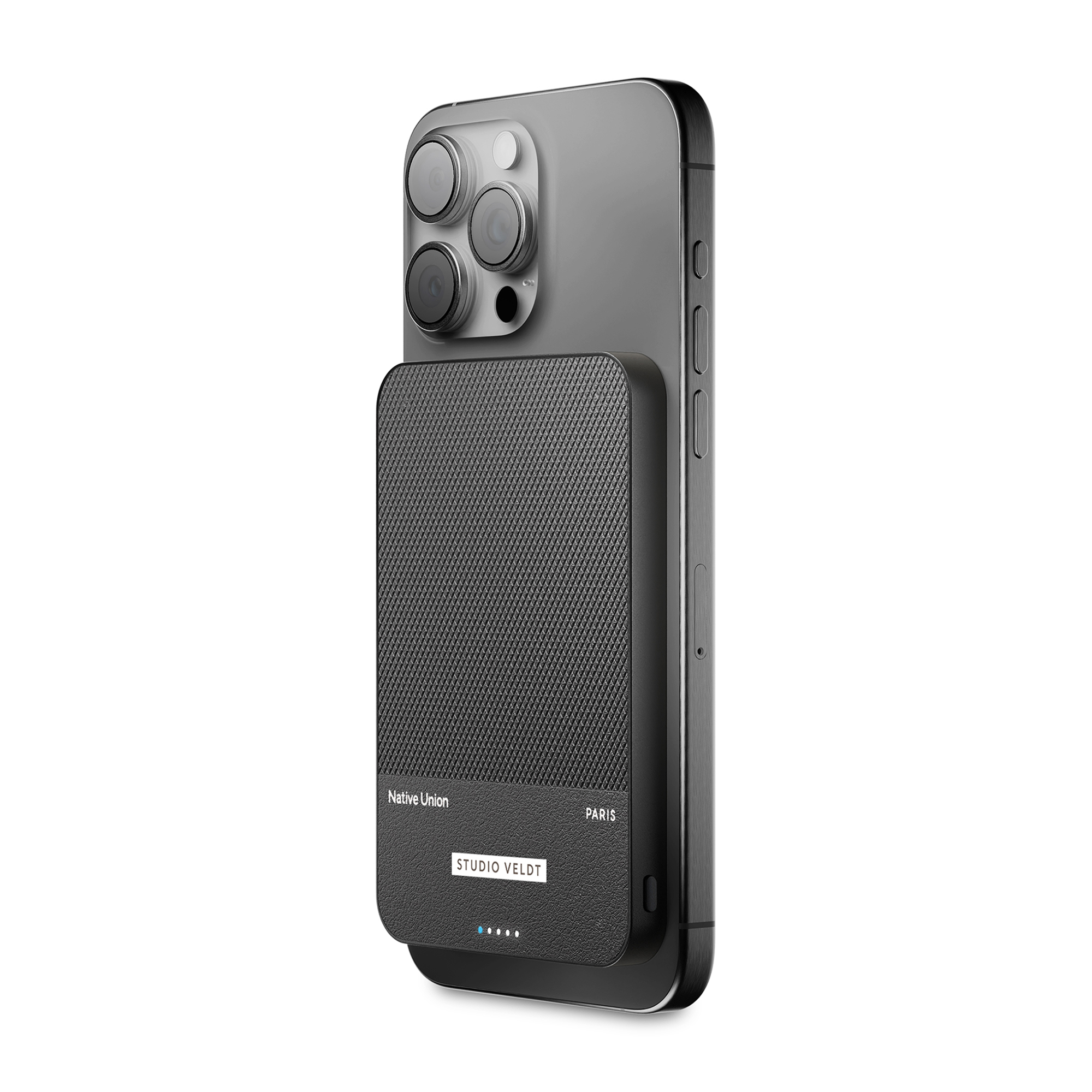 Picture of Native Union (RE)Classic Magnetic Power Bank 5000mAh - Black