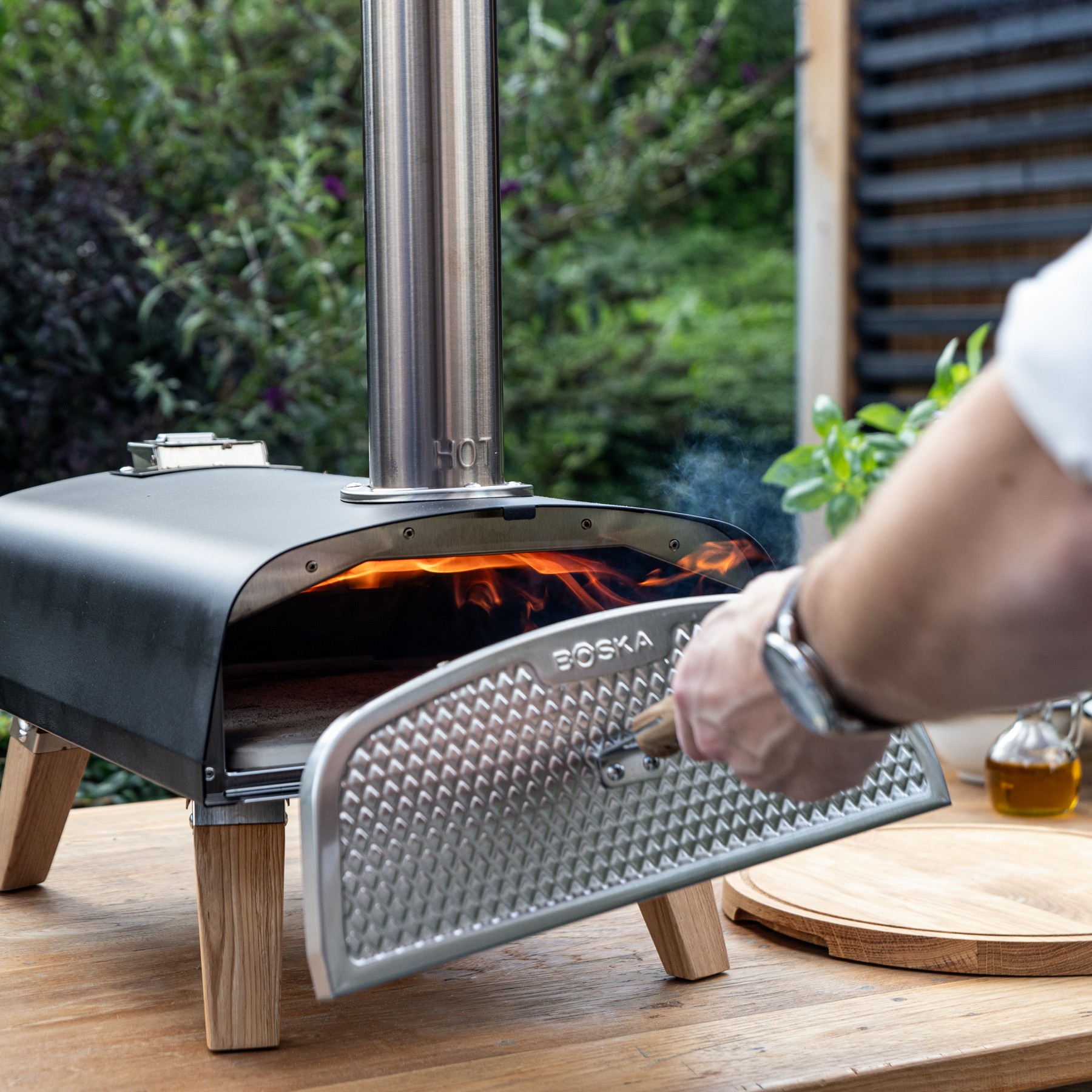 Picture of BOSKA Pizza Oven Pro Pellet - Black
