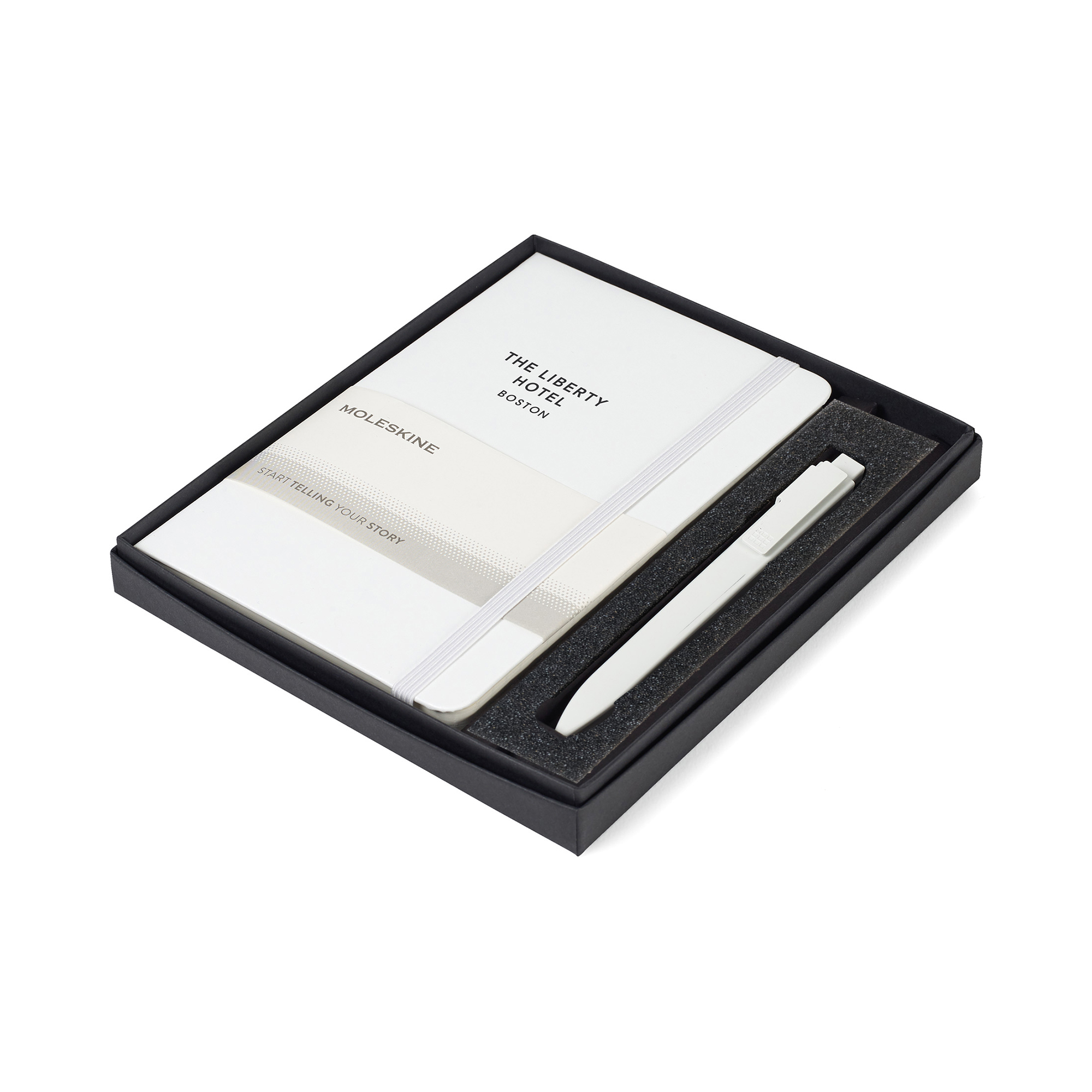 Picture of Moleskine Medium Notebook and GO Pen Gift Set - White