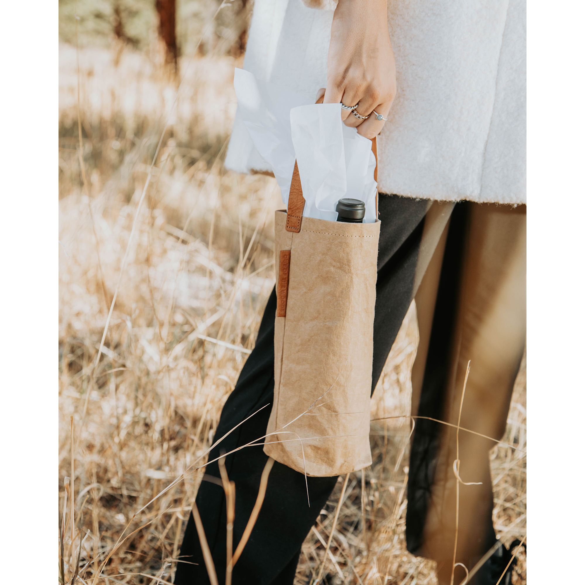 Picture of Out of the Woods Connoisseur Wine Tote - Sahara