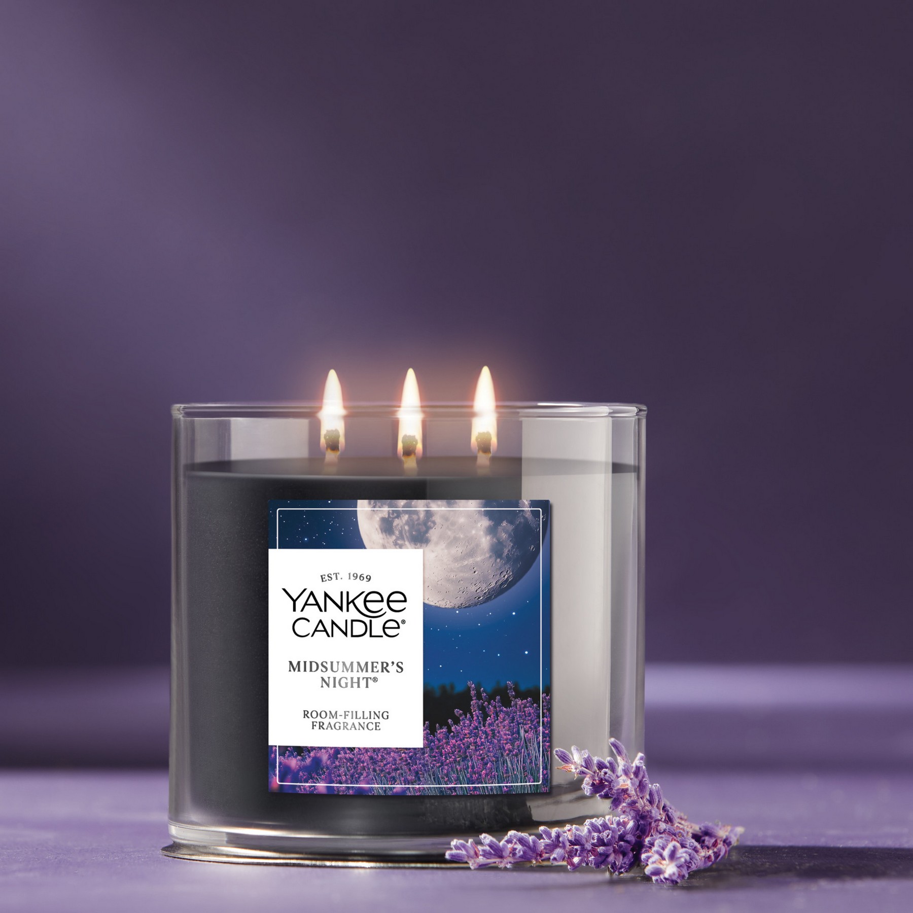 Picture of Yankee Candle 3-Wick Candle - Midsummer's Nights