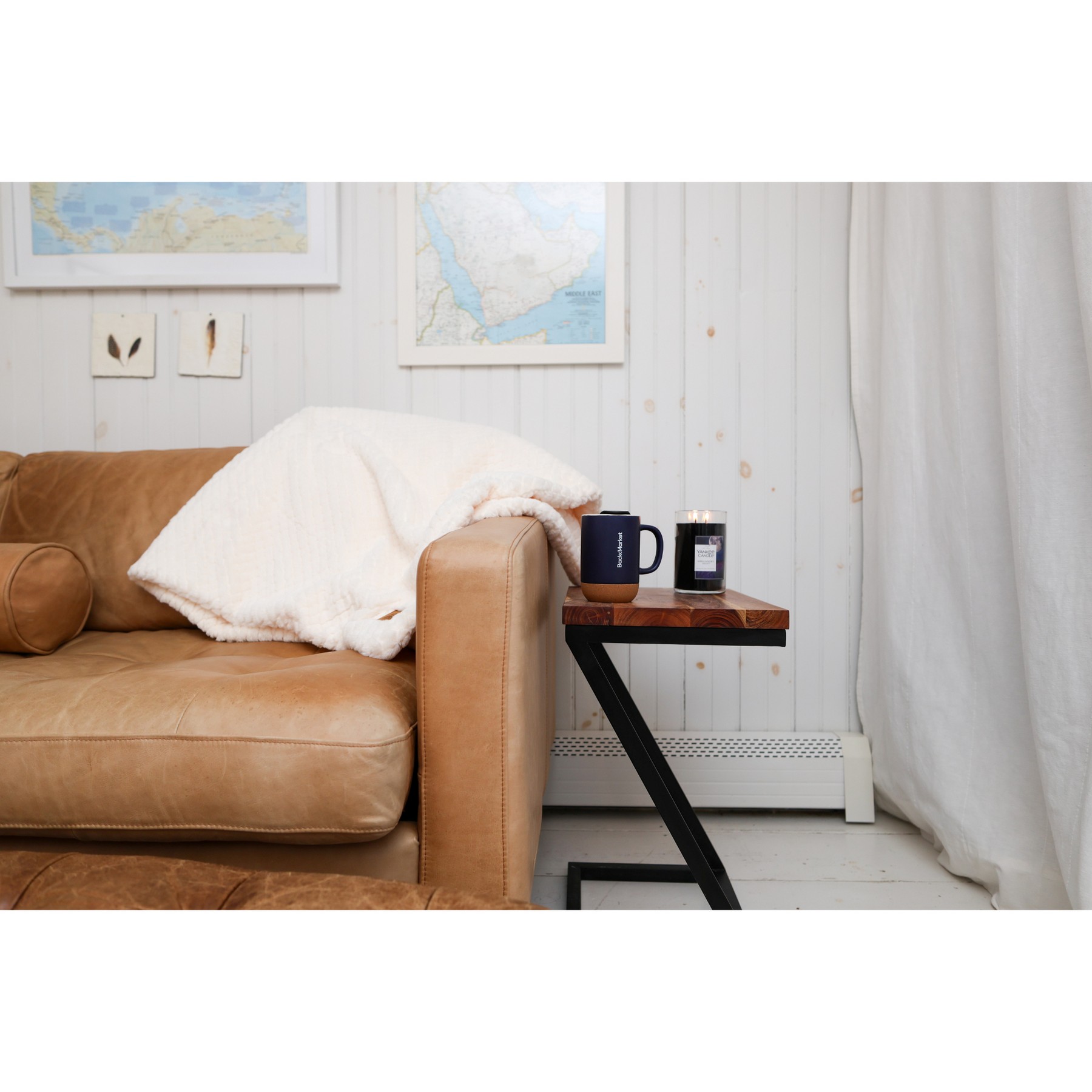 Picture of Valo Ceramic Lidded Mug - 14 Oz. - Matte Navy