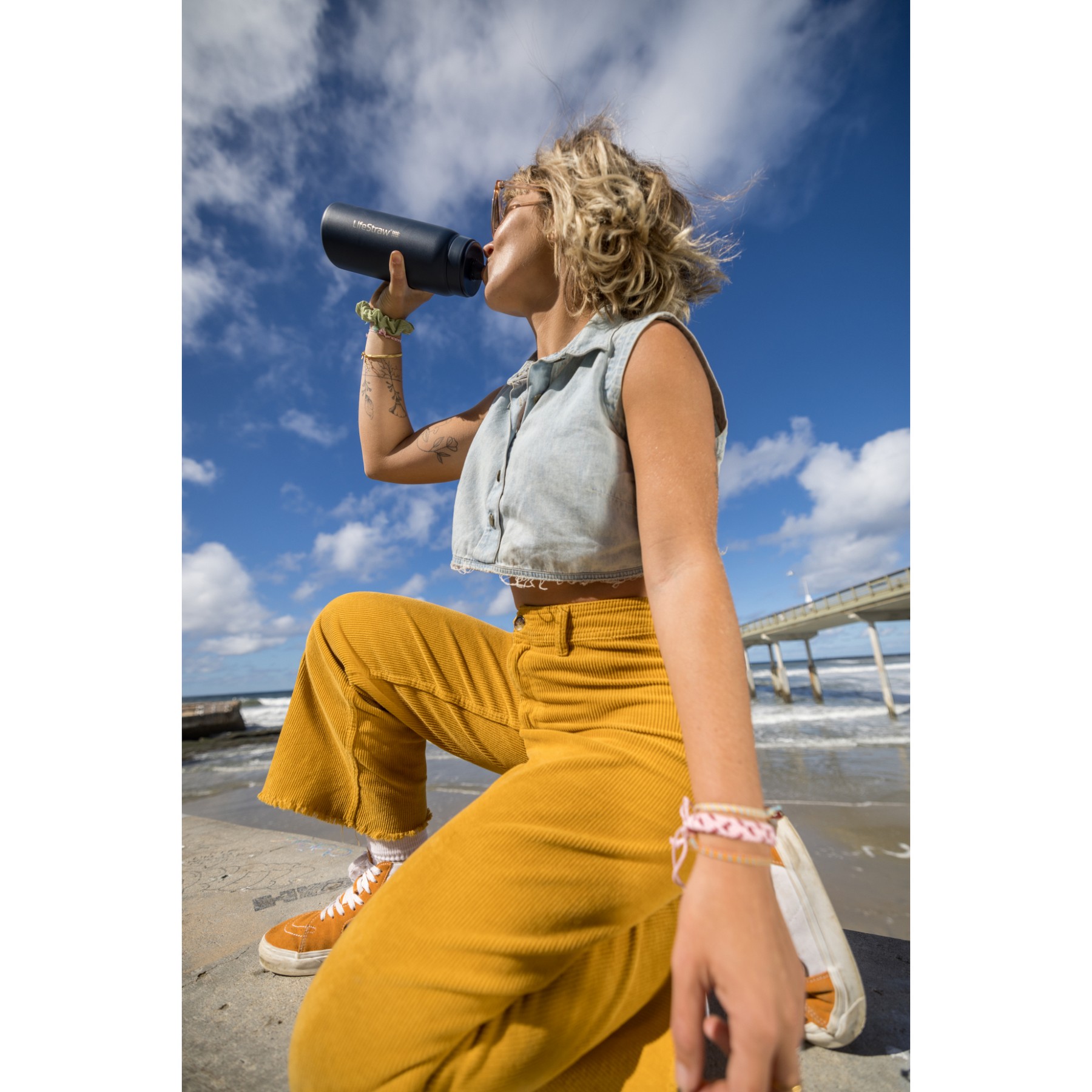 Picture of LifeStraw Go Series Bottle - 24 Oz (Stainless) - Nordic Noir