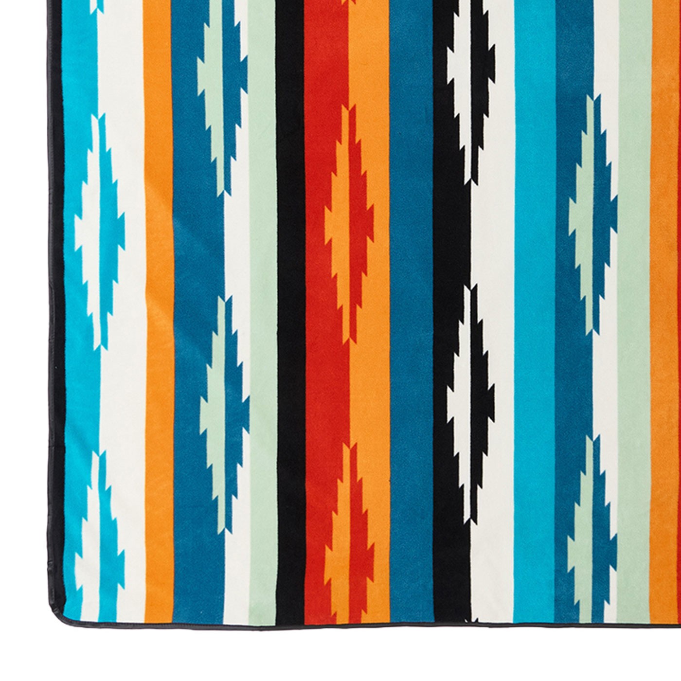 Picture of Slowtide Camp Blanket - Duvall Black