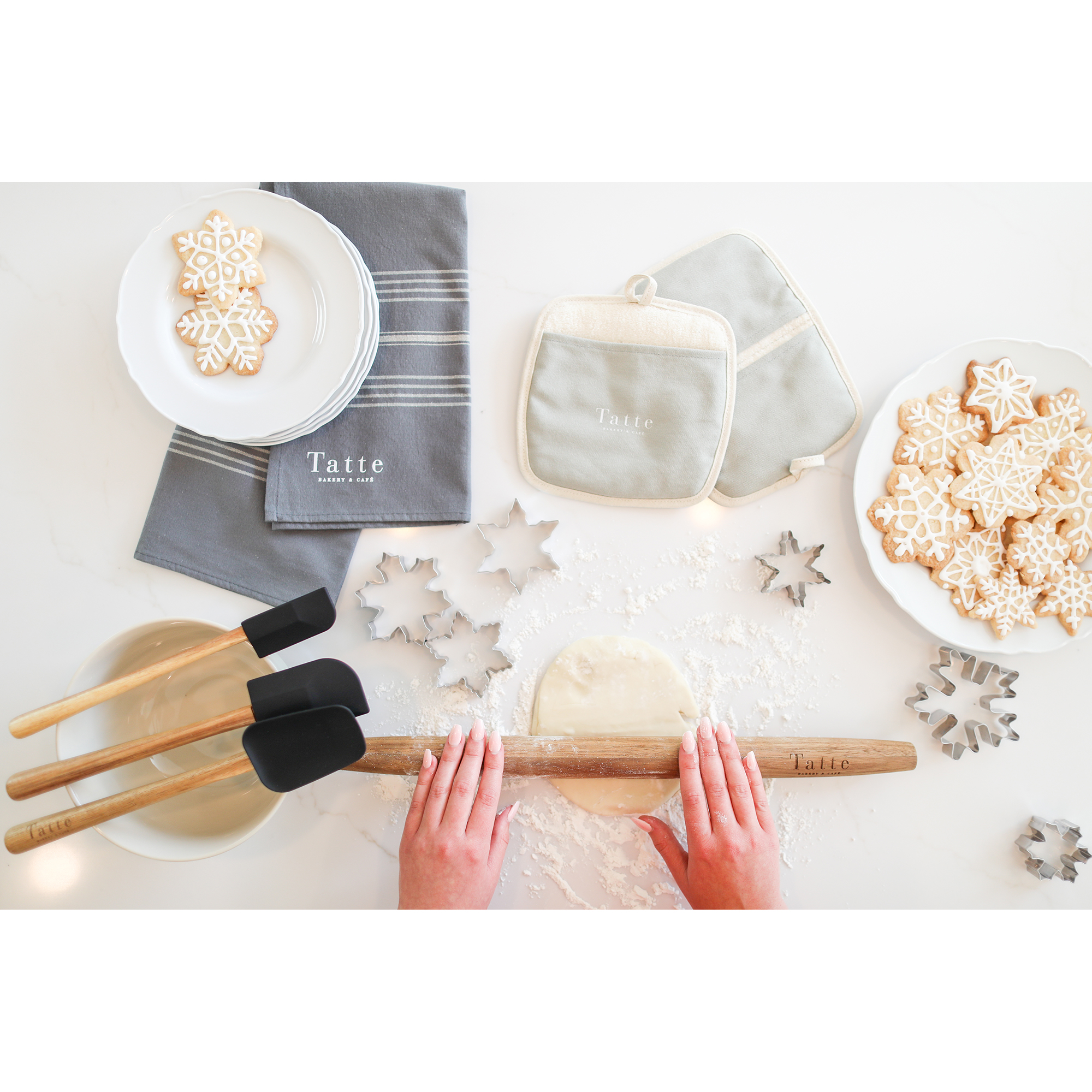 Picture of La Cuisine French Rolling Pin with Storage Bag - Wood