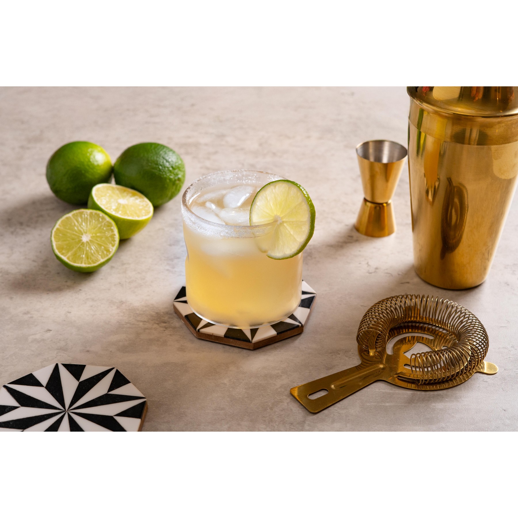 Picture of govino 12.5 Oz. Whiskey Glass Dishwasher Safe - Clear