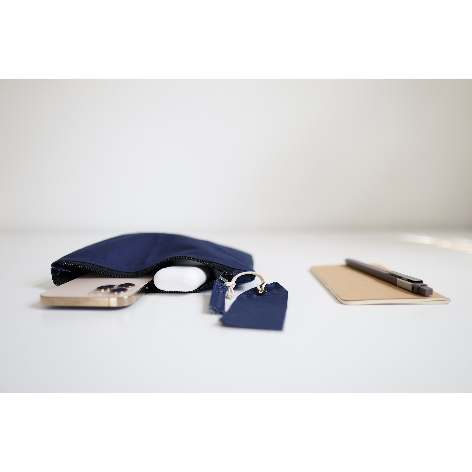 Picture of Avery Cotton Zippered Pouch - Navy Blue