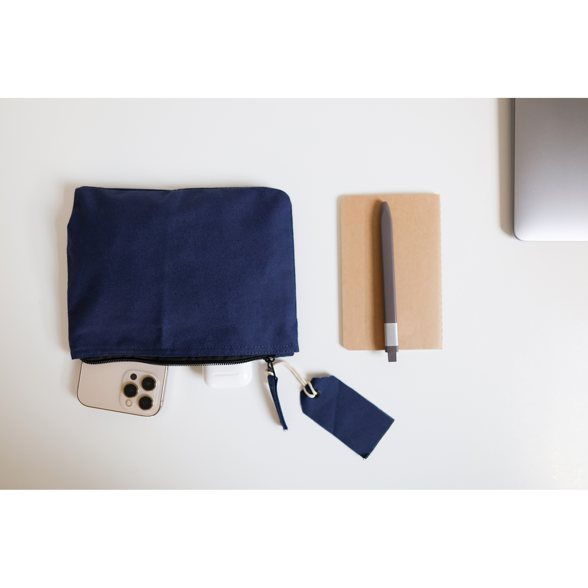 Picture of Avery Cotton Zippered Pouch - Navy Blue
