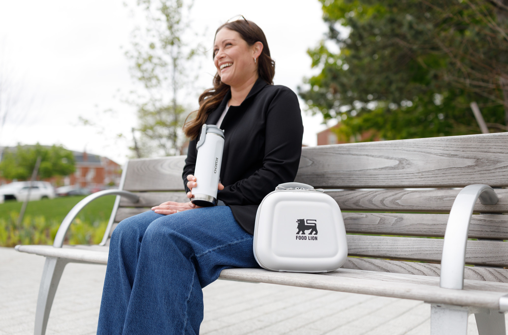 Picture of Igloo Day Chiller Recycled Poly Lunch Box - Cloud White