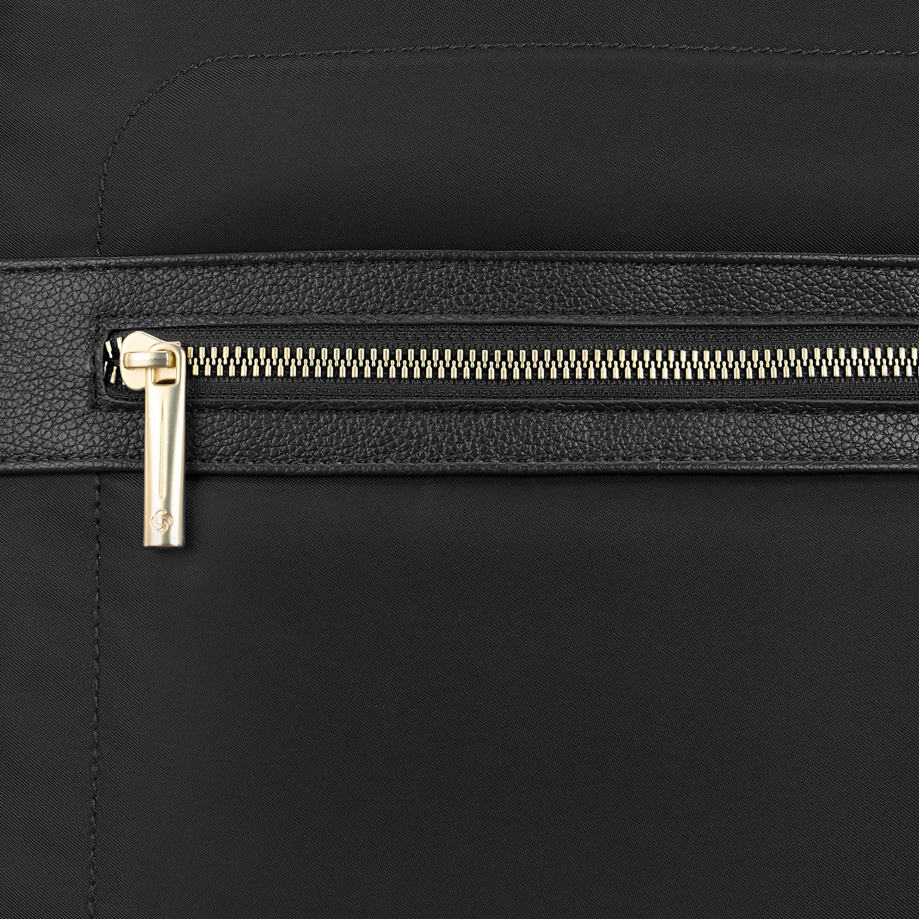 Picture of Samsonite Mobile Solution 2 Laptop Tote - Black