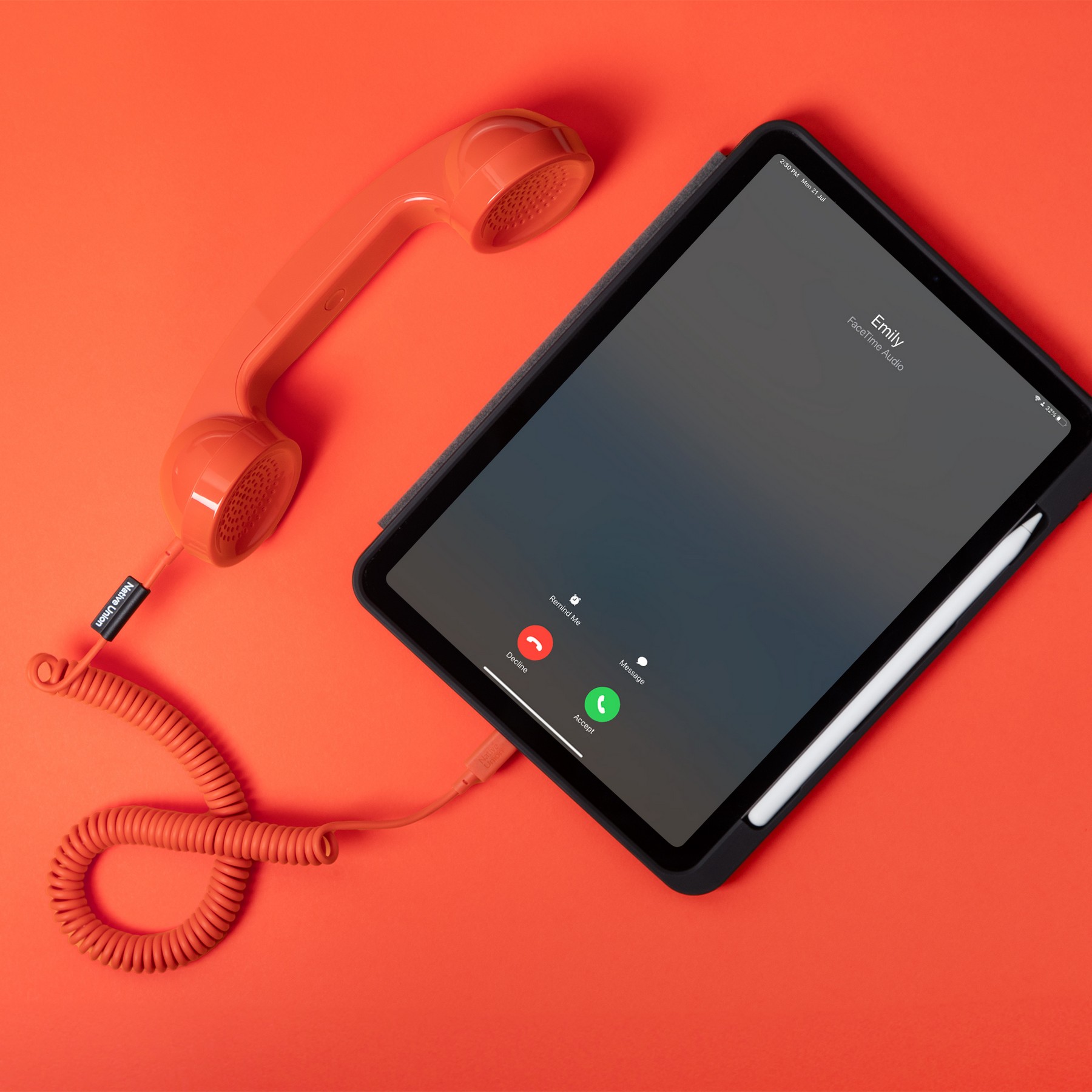 Picture of Native Union Pop Phone - Alarm Red
