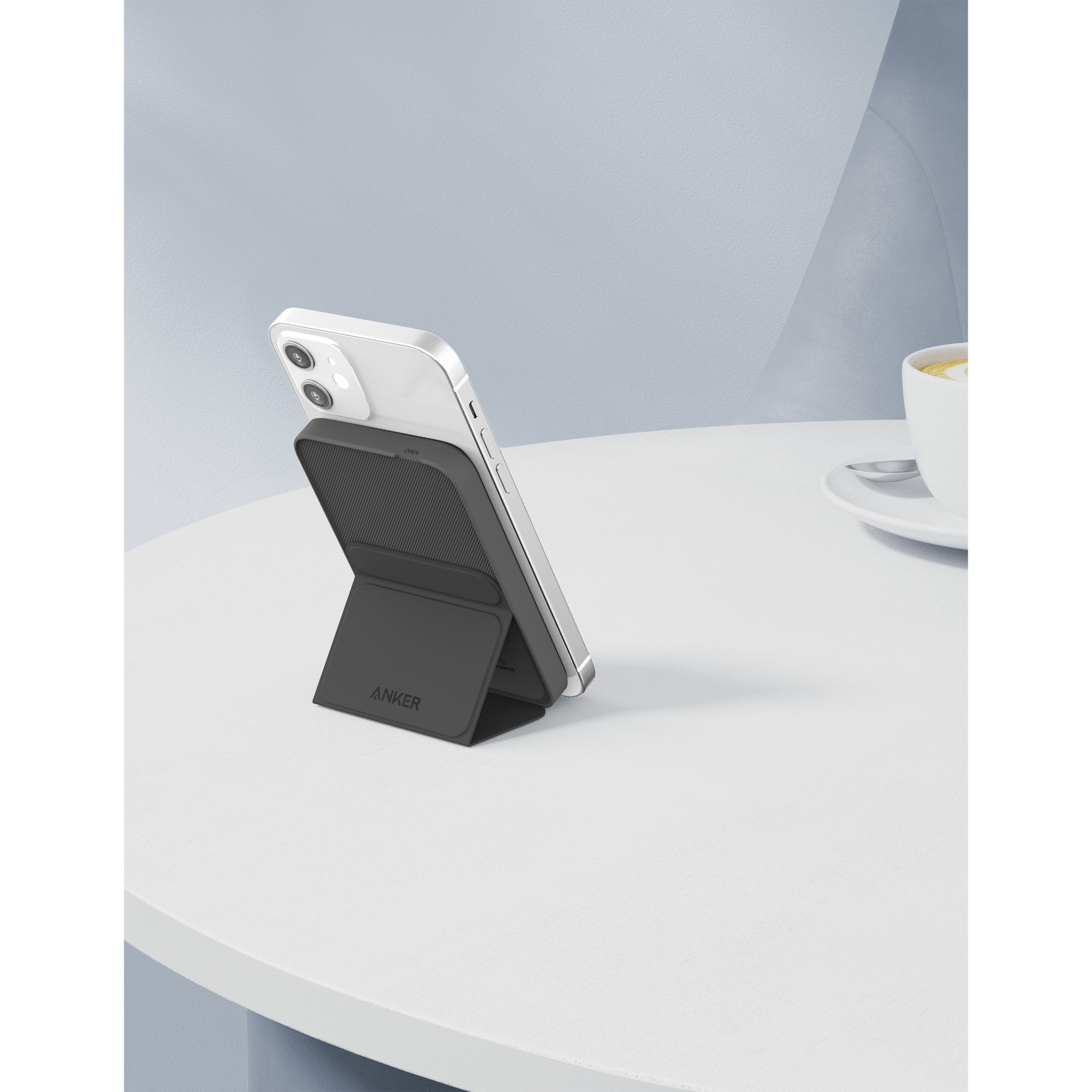 Picture of Anker 622 Magnetic Battery - Midnight Black