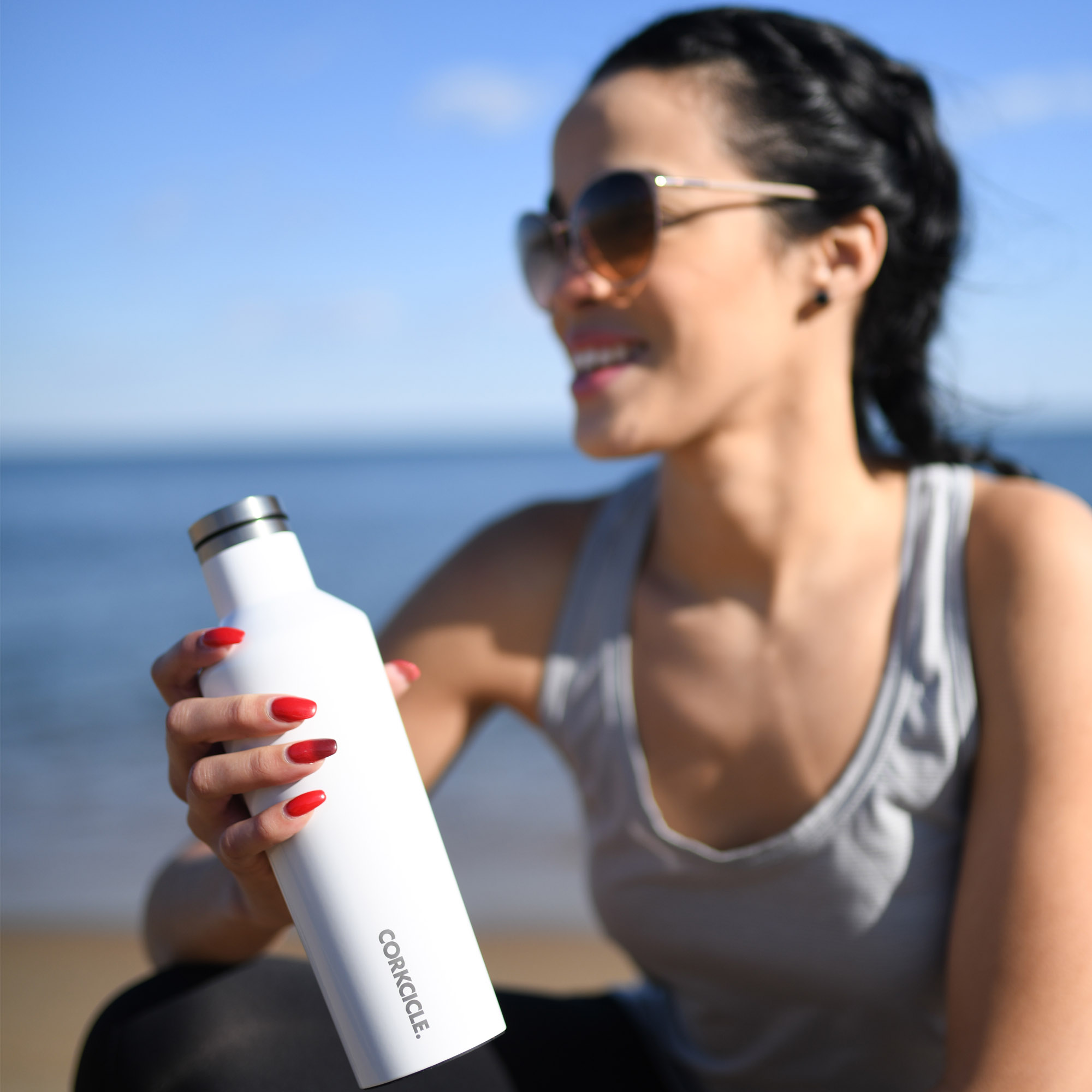 Picture of CORKCICLE Canteen - 16 Oz. - Gloss White