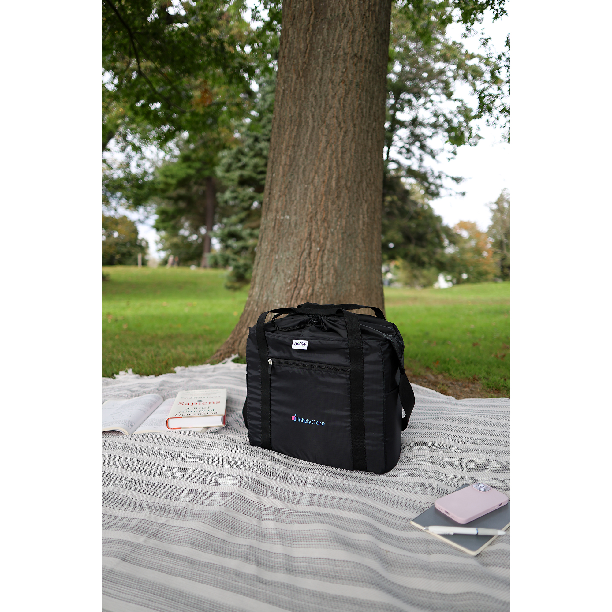Picture of RuMe Recycled Ripstop rPET Cinch Tote - Black