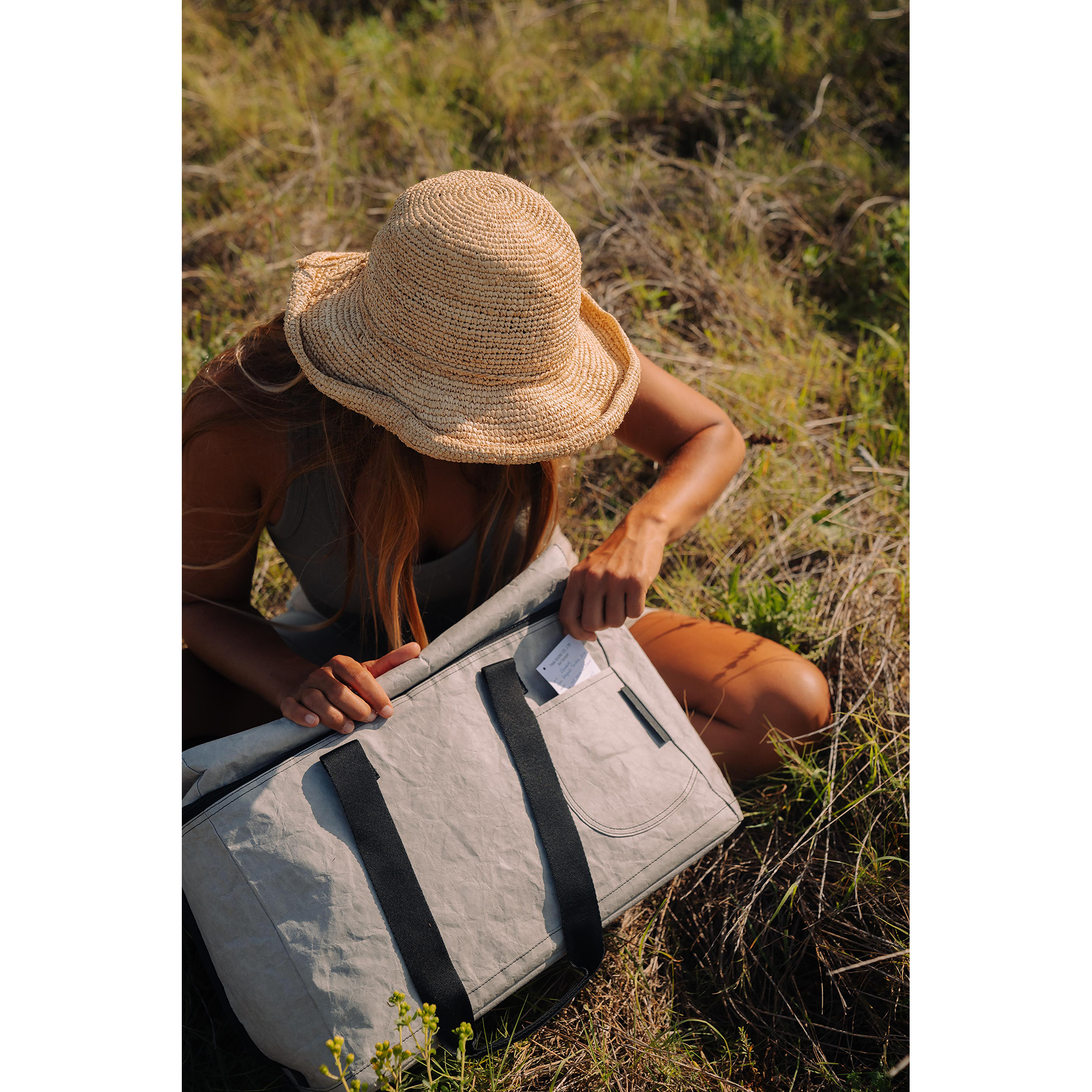 Picture of Out of the Woods Seagull XL Cooler - Stone