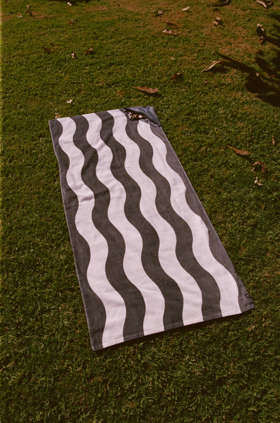 Picture of Slowtide Stripe Pocket Beach Towel - Grey