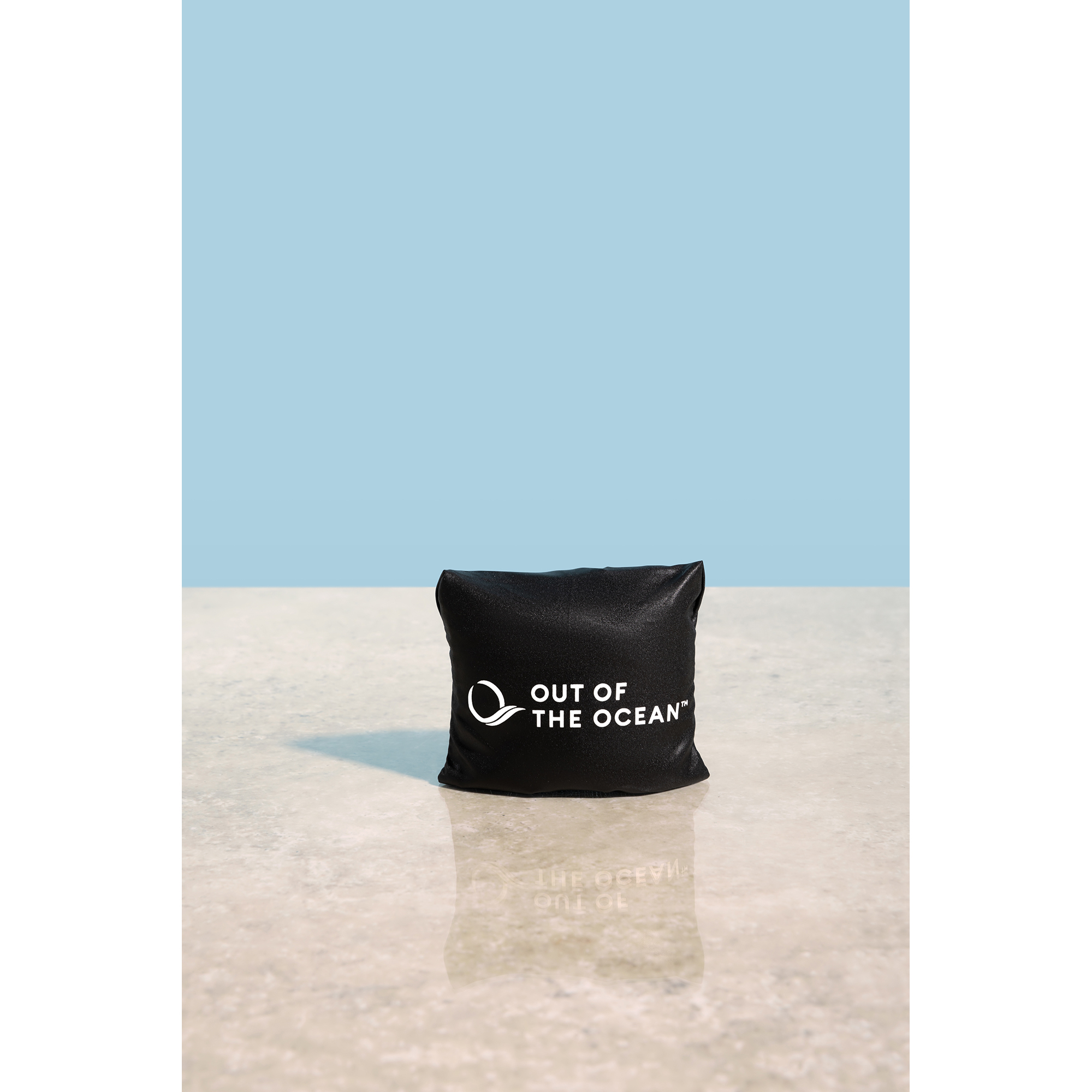 Picture of Out of the Ocean Pocket Tote - Black