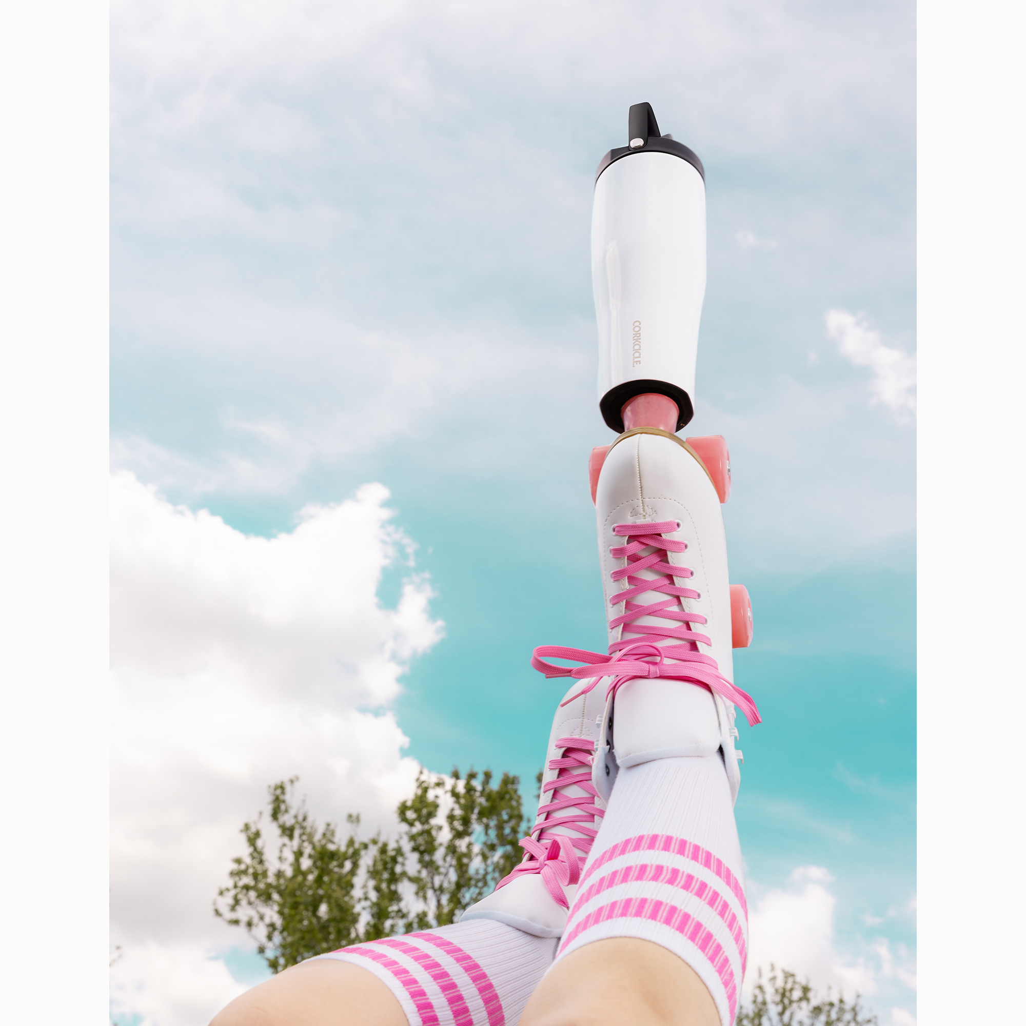 Picture of CORKCICLE Go Cup XL - 30 Oz. - White