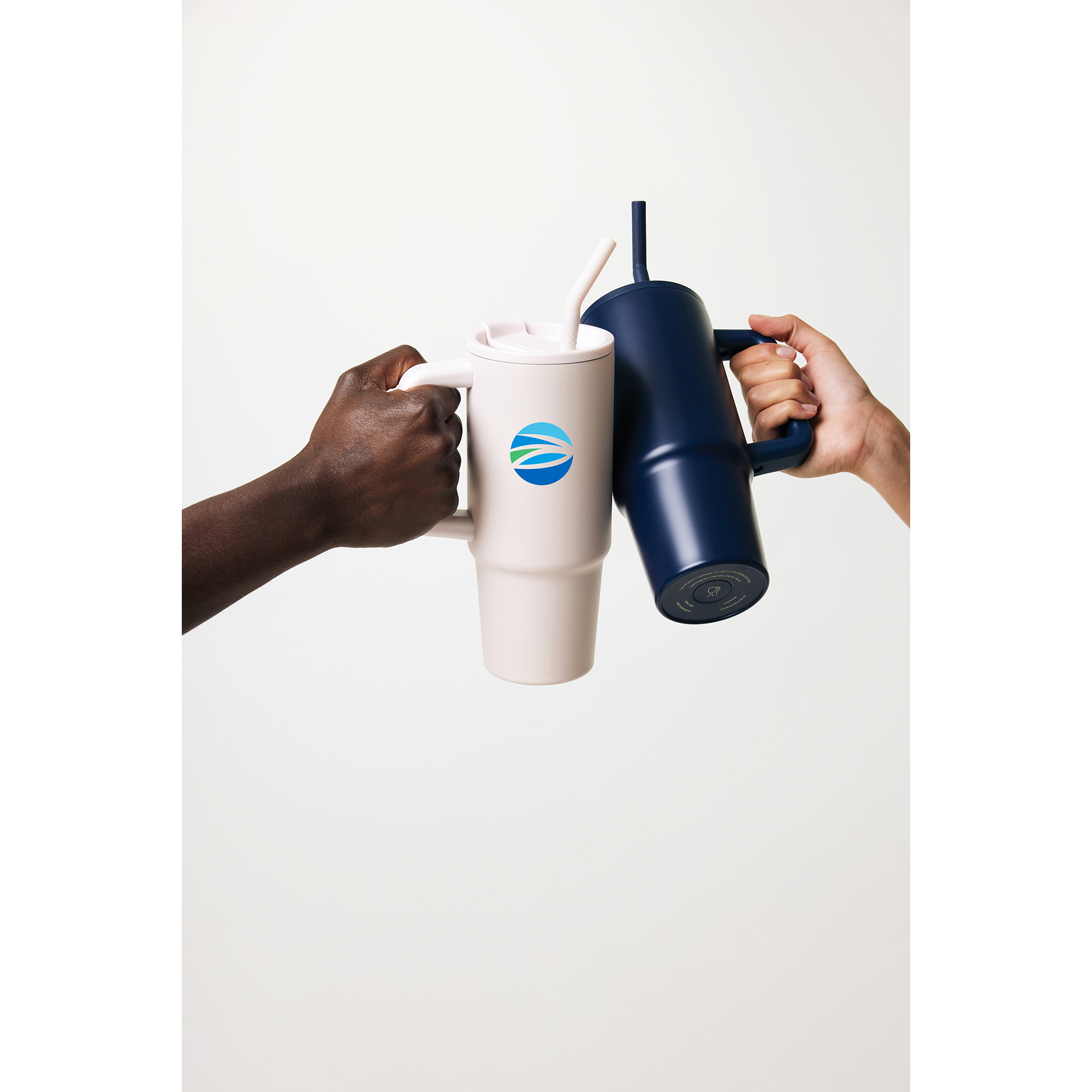 Picture of Embrace Deluxe Recycled Stainless Steel Tumbler 900ml - Navy