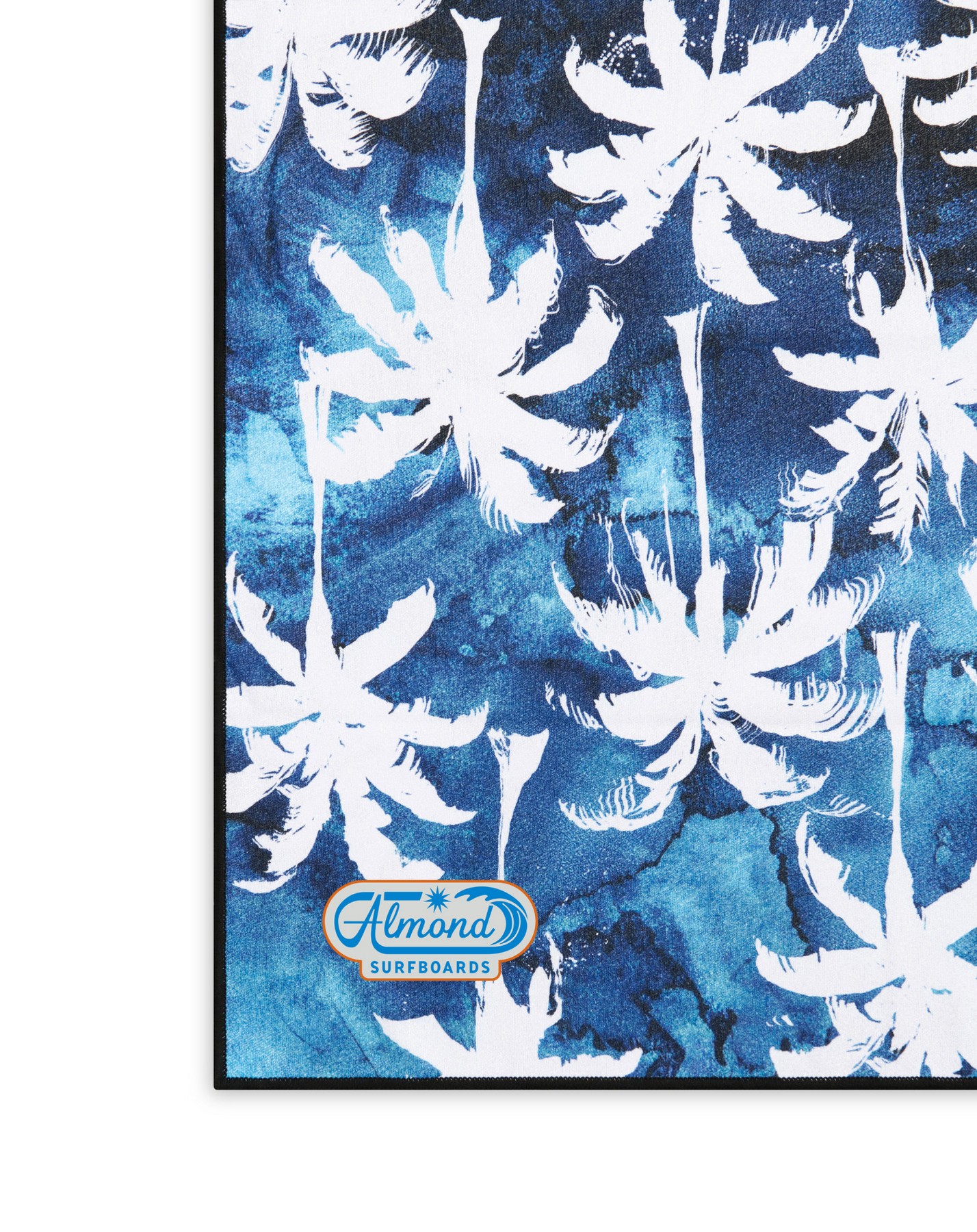 Picture of Slowtide Performance Quick-Dry Towel - Luca Palm Tie Die