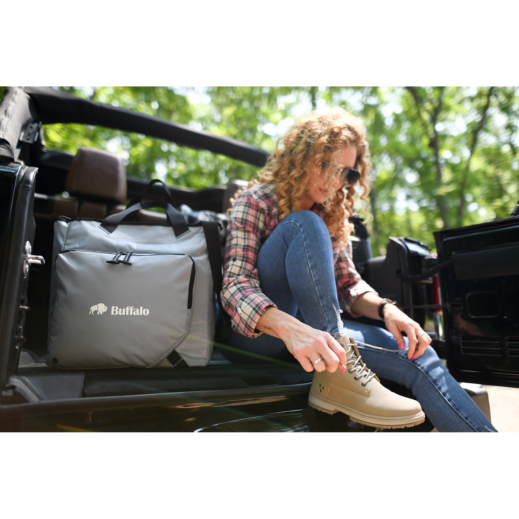 Picture of Renegade Holdall Tote - Tradewinds