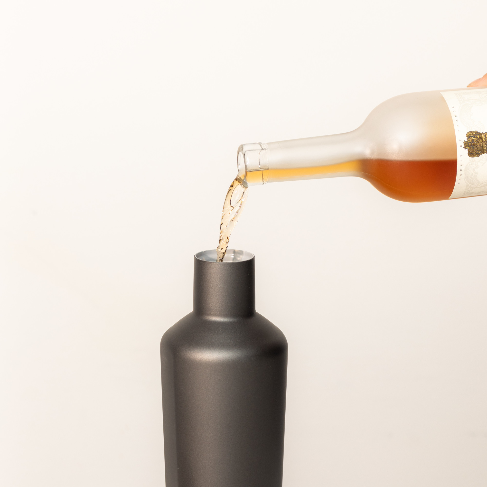 Picture of CORKCICLE Pure Taste Canteen - 25 Oz. - Slate