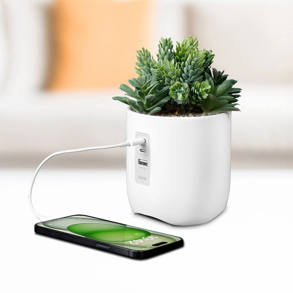 Picture of iHome Faux Succulent with USB Charging Station