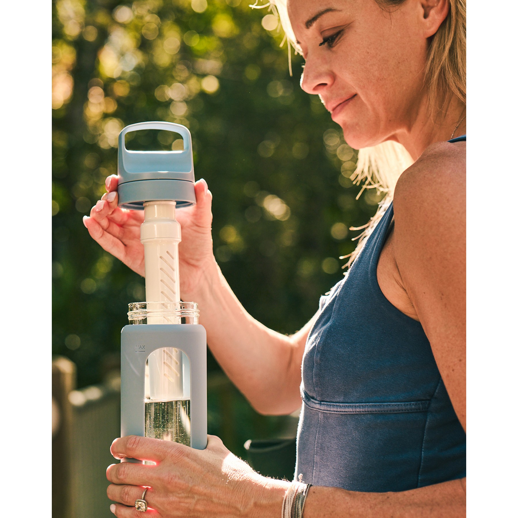 Picture of LifeStraw Go Series Bottle - 20 Oz (Glass) - Icelandic
